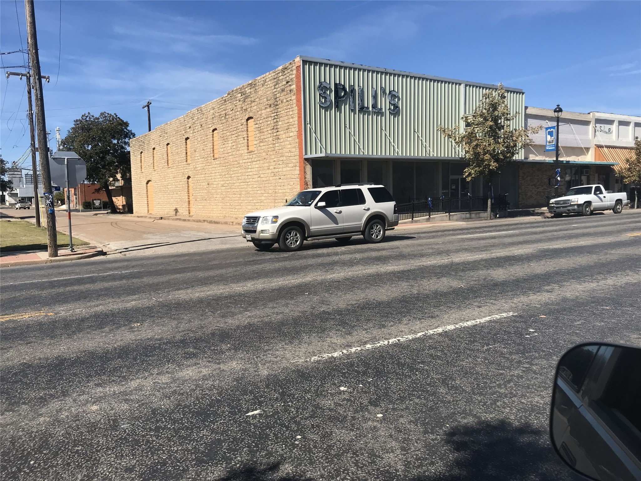 135 S Main Street Winters TX 79567