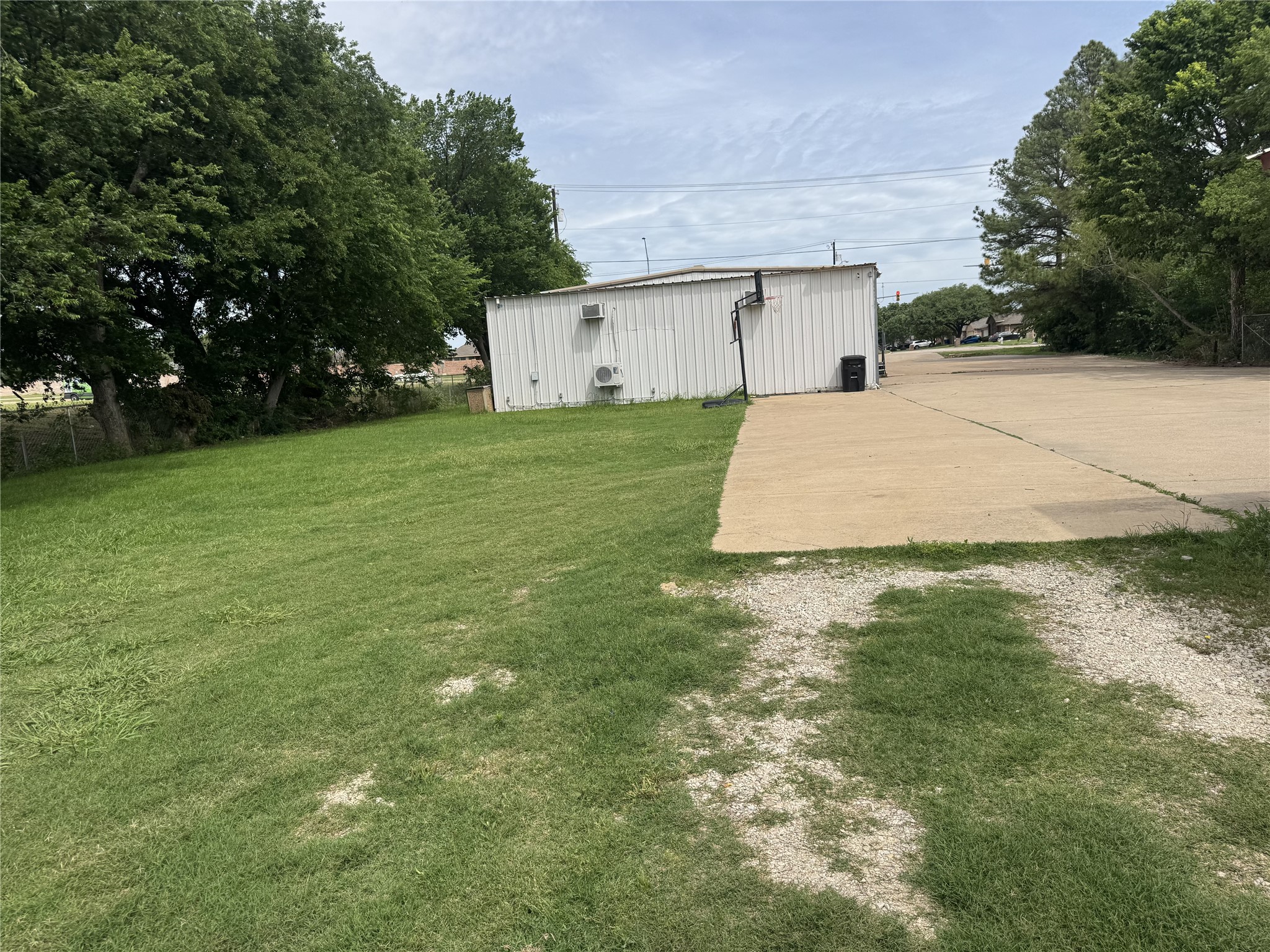 1791 Highway 1187 Mansfield TX 76063