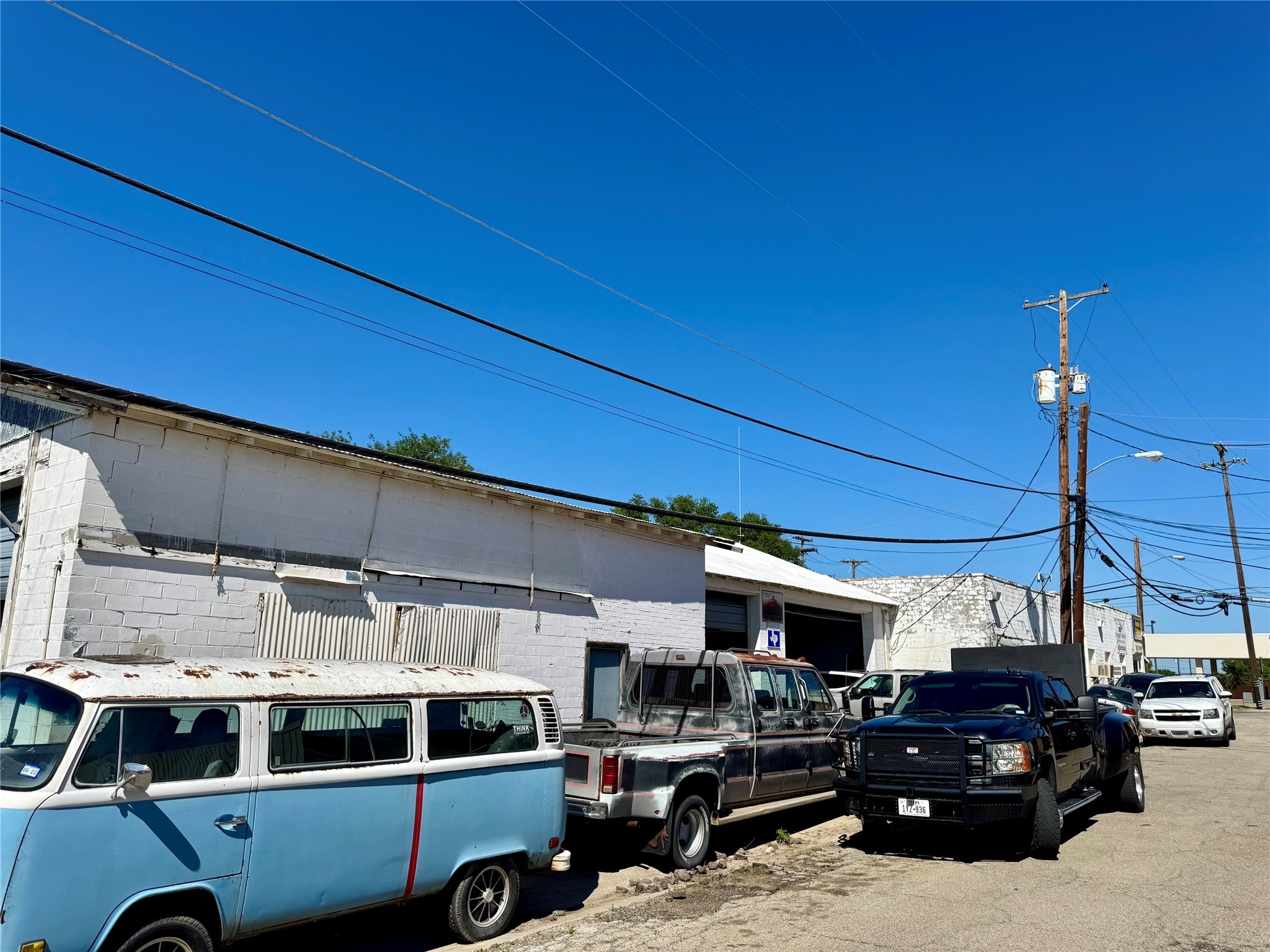 1105,1107 Park Street Street Commerce TX 75428