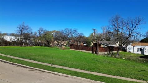 810 Hopkins Street Garland TX 75040