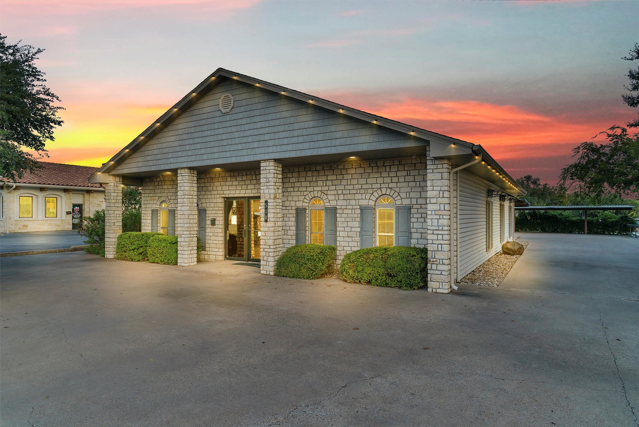 510 W Pearl Street Granbury TX 76048