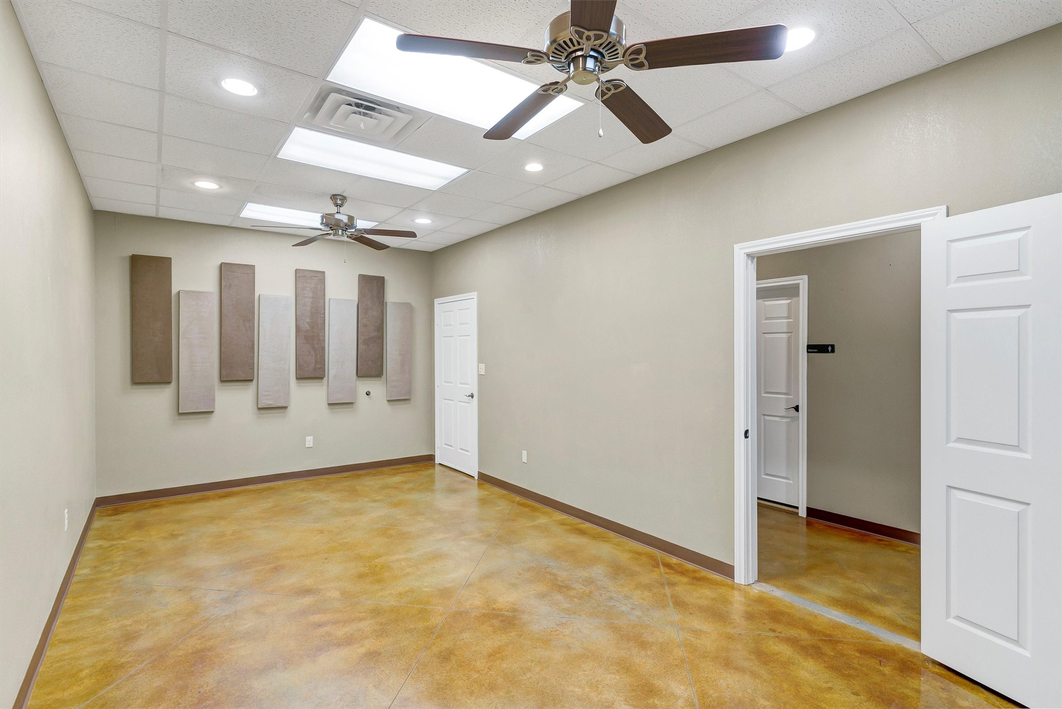 510 W Pearl Street Granbury TX 76048