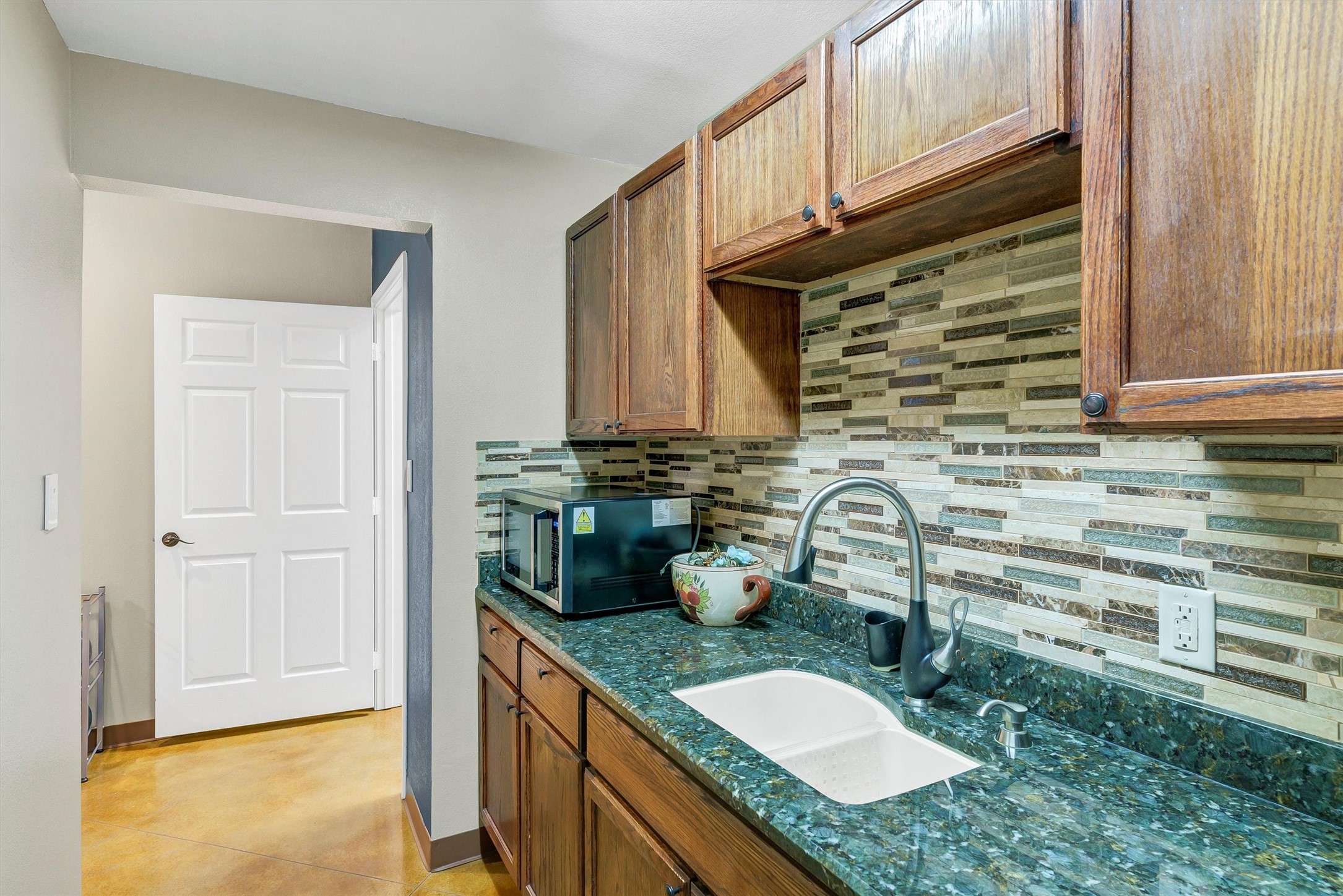 510 W Pearl Street Granbury TX 76048