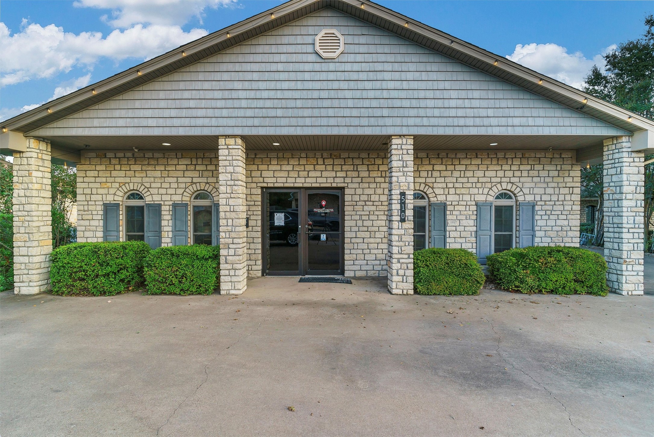 510 W Pearl Street Granbury TX 76048