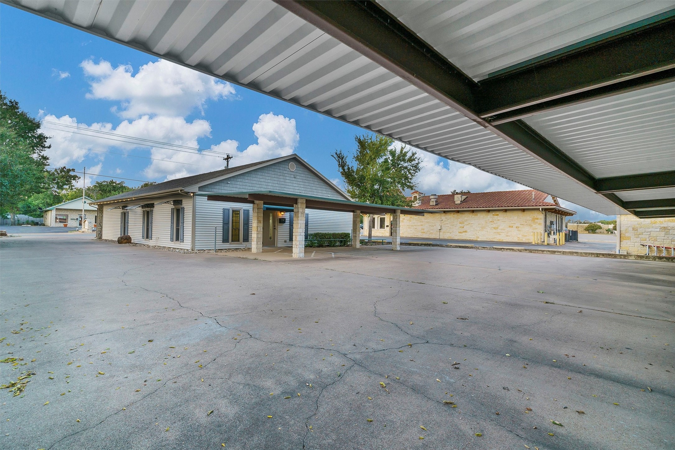 510 W Pearl Street Granbury TX 76048