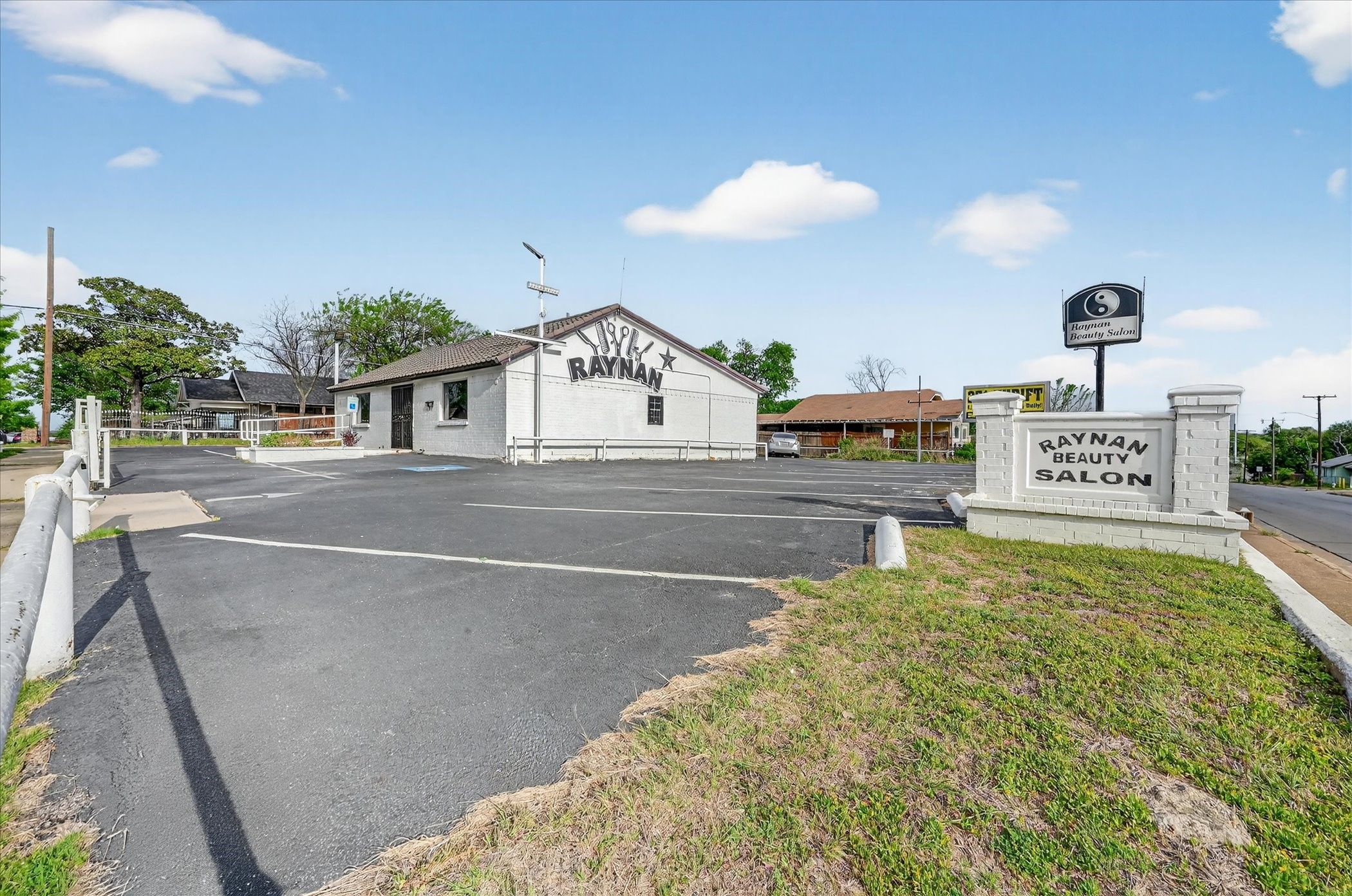 2620 Vaughn Boulevard Fort Worth TX 76105