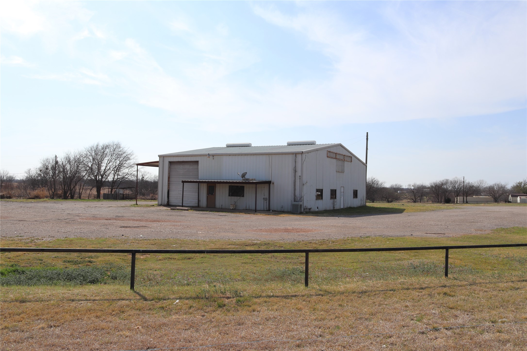 604 Us Highway 287 S Henrietta TX 76365