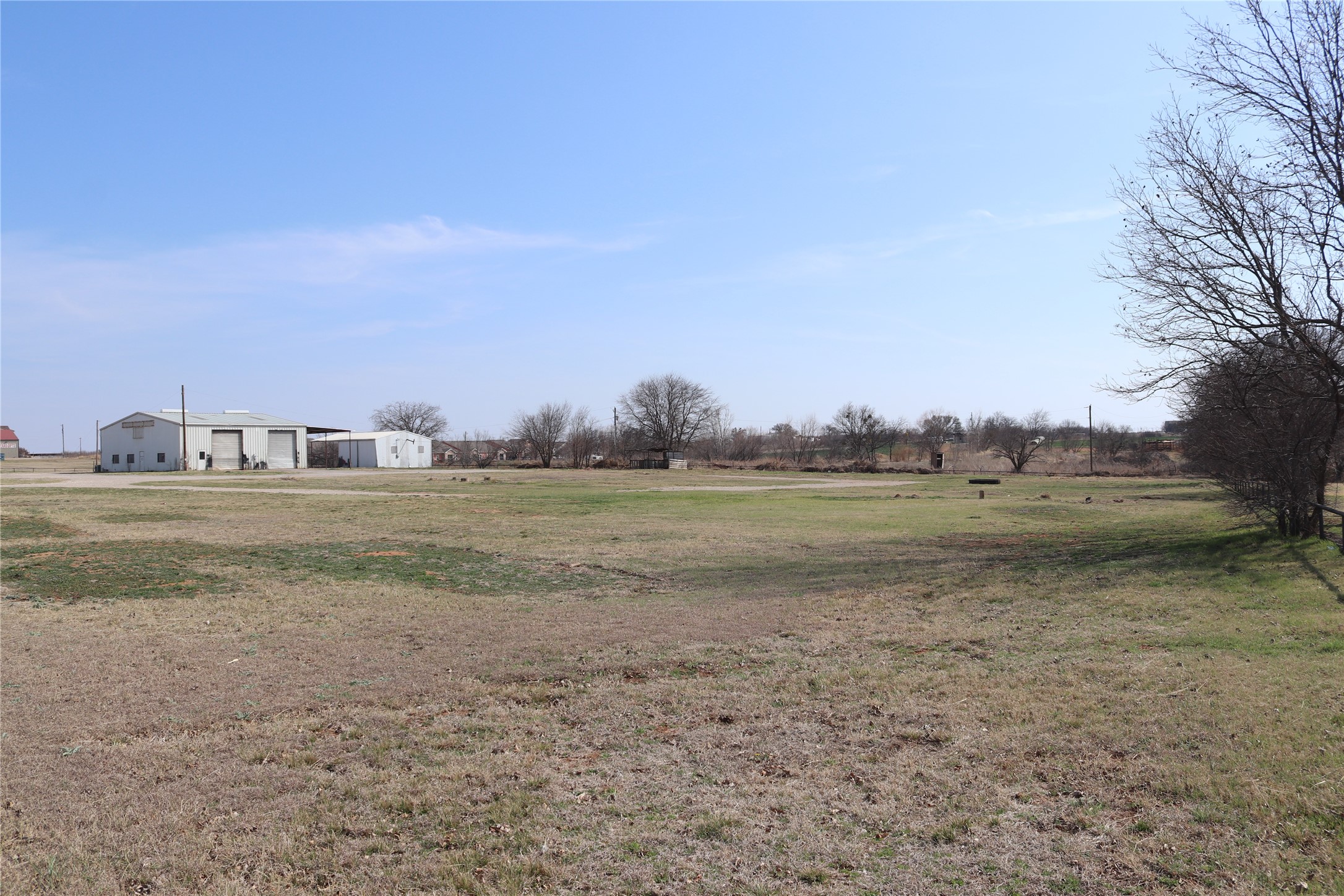 604 Us Highway 287 S Henrietta TX 76365
