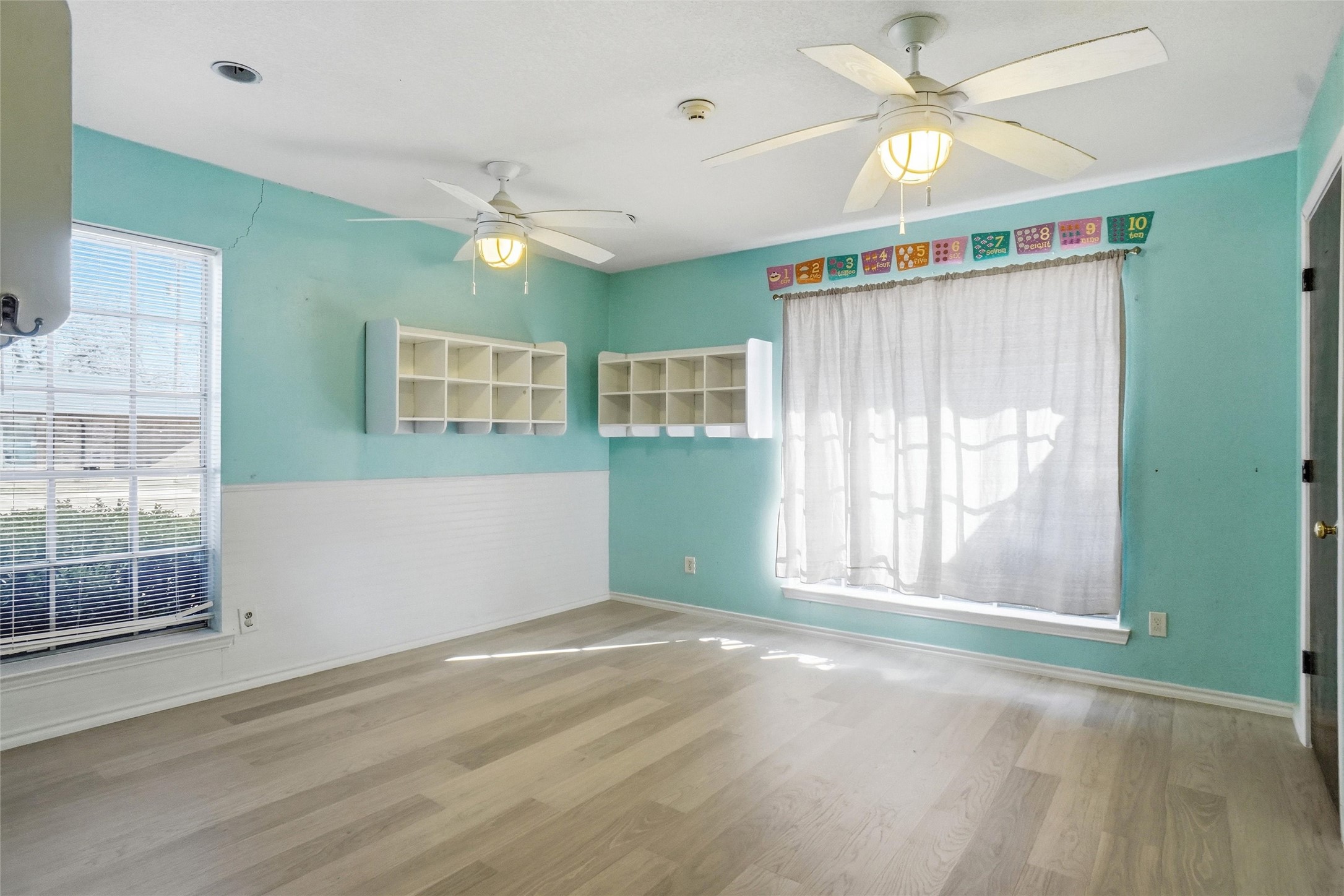 2105 W Shady Grove Road Irving TX 75060