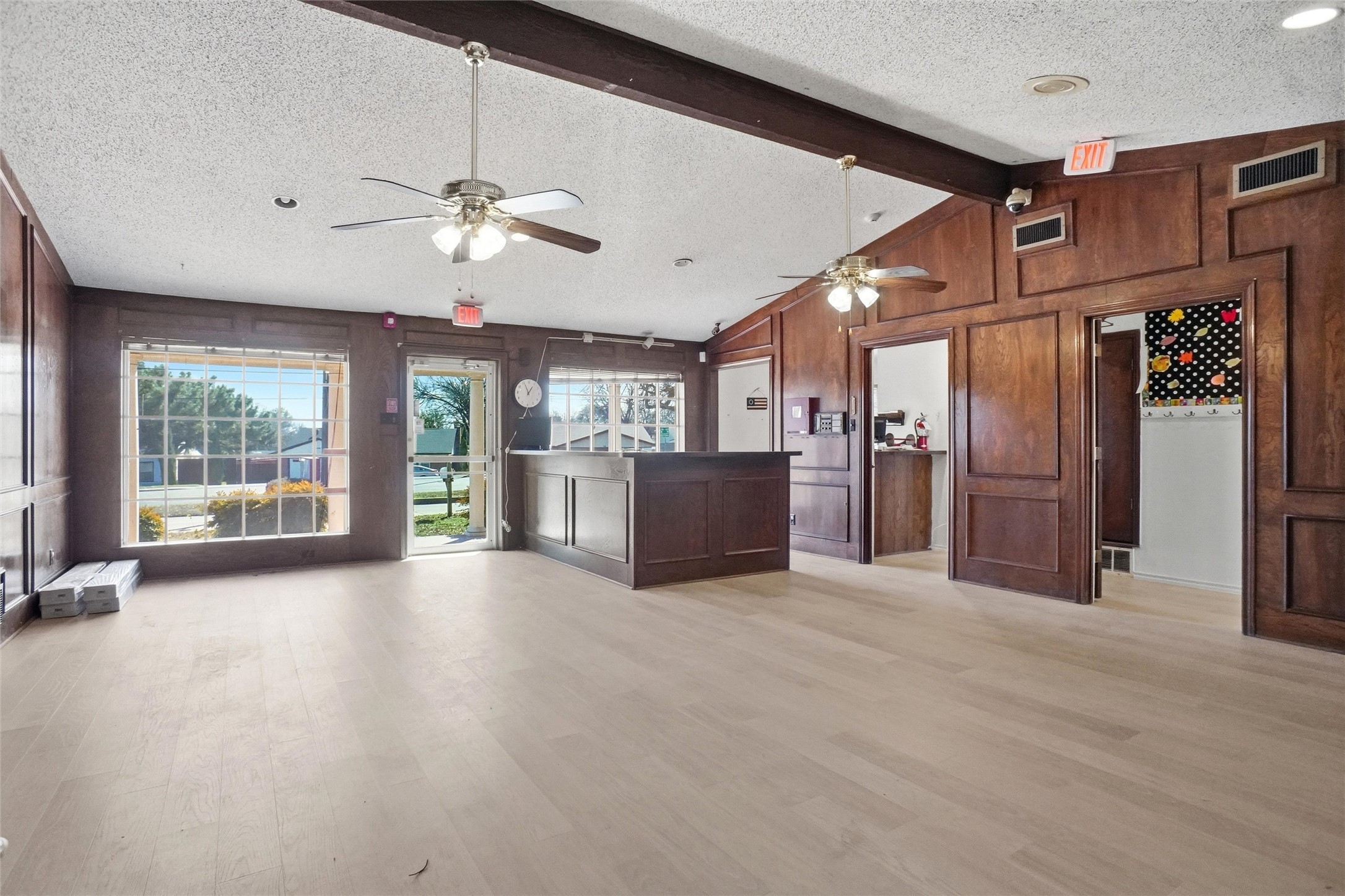 2105 W Shady Grove Road Irving TX 75060