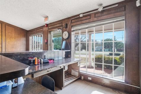 2105 W Shady Grove Road Irving TX 75060