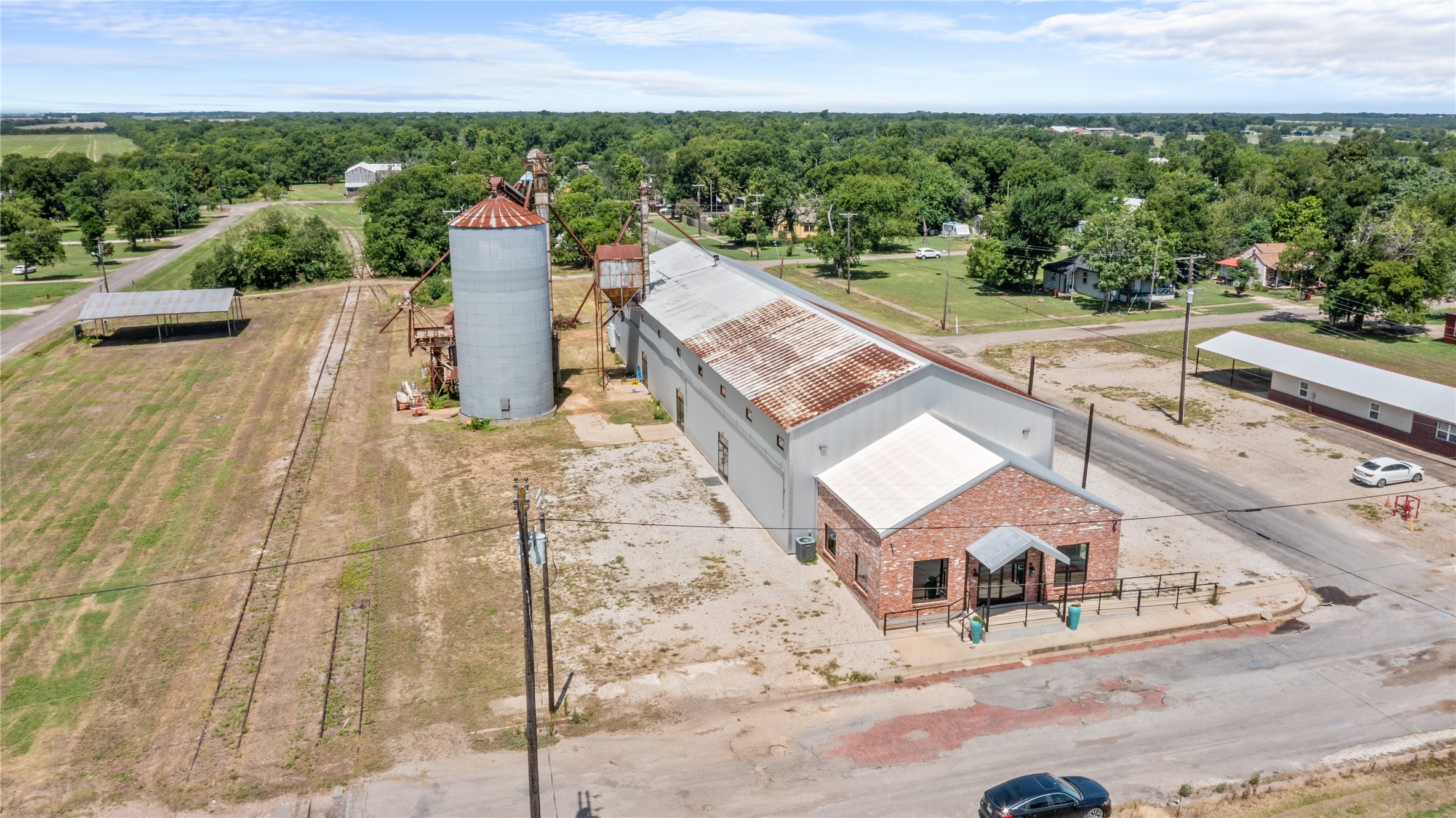 151 S 5th Street Honey Grove TX 75446
