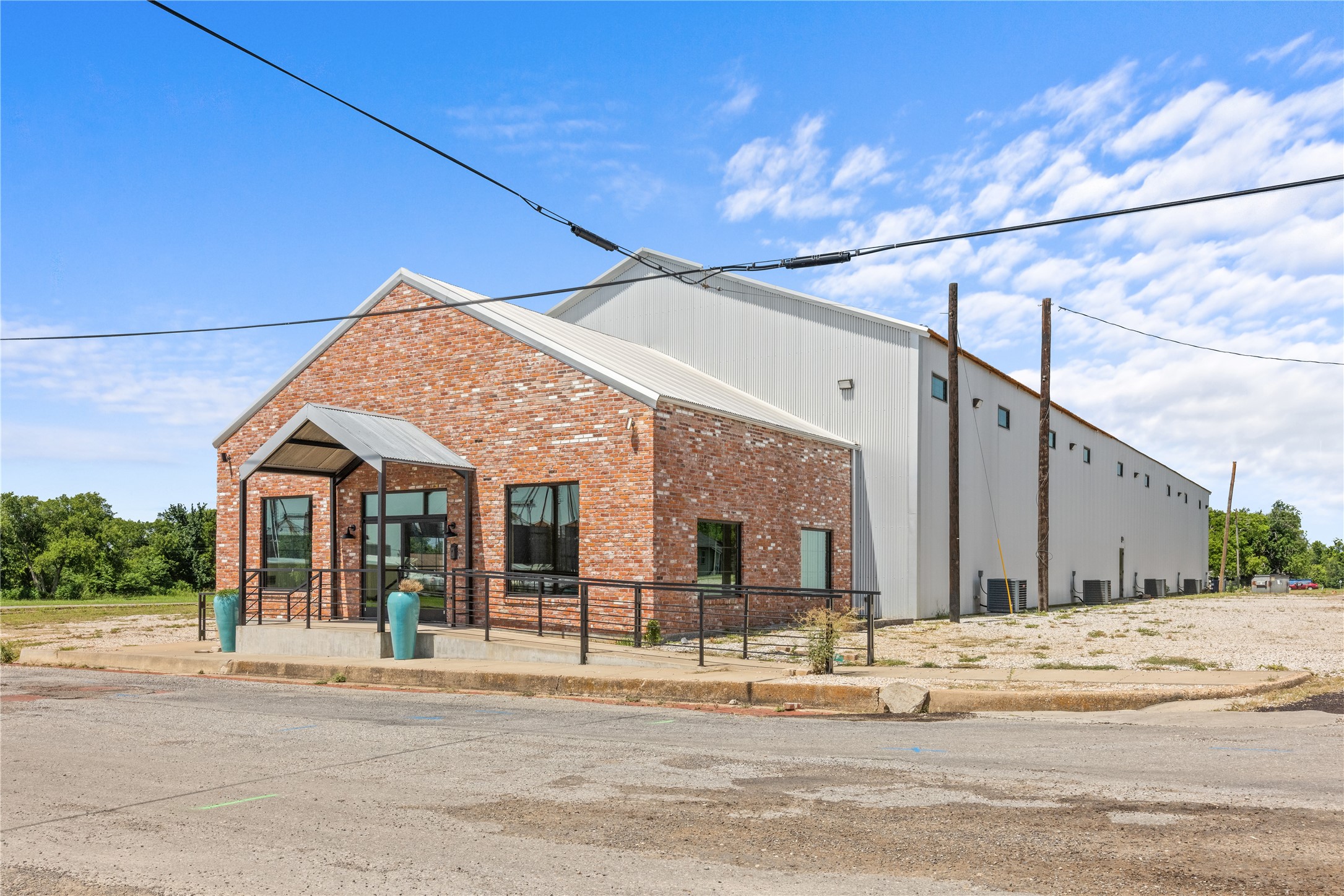 151 S 5th Street Honey Grove TX 75446