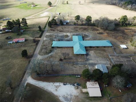 4538 County Road 1202 Maud TX 75567