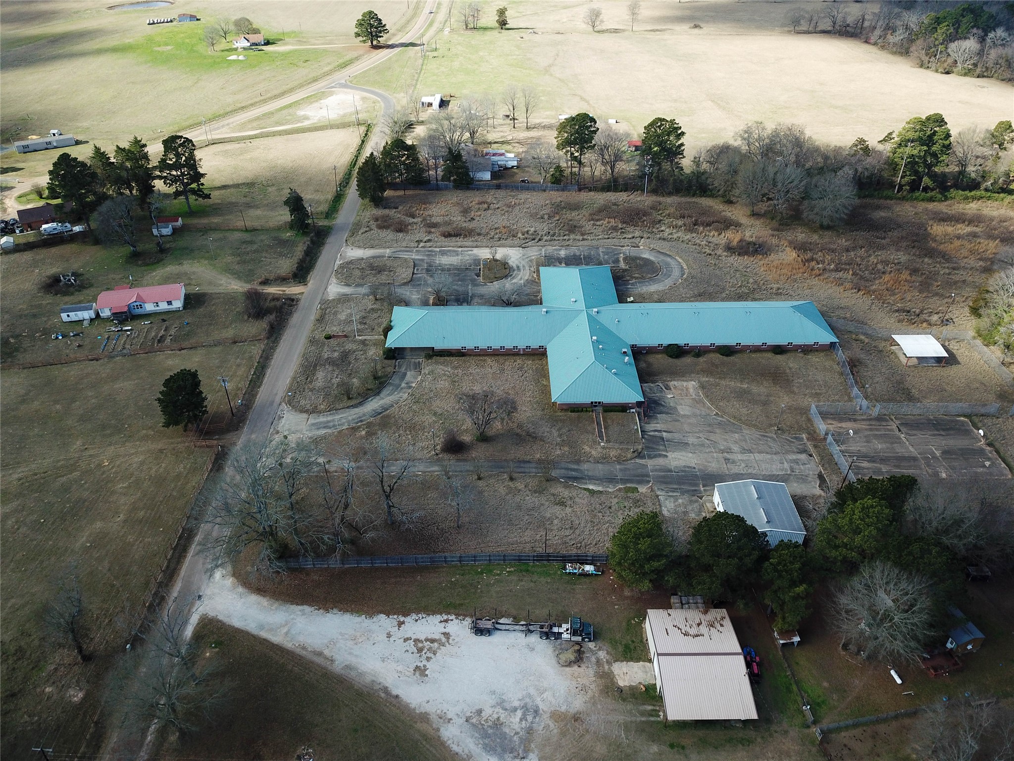4538 County Road 1202 Maud TX 75567