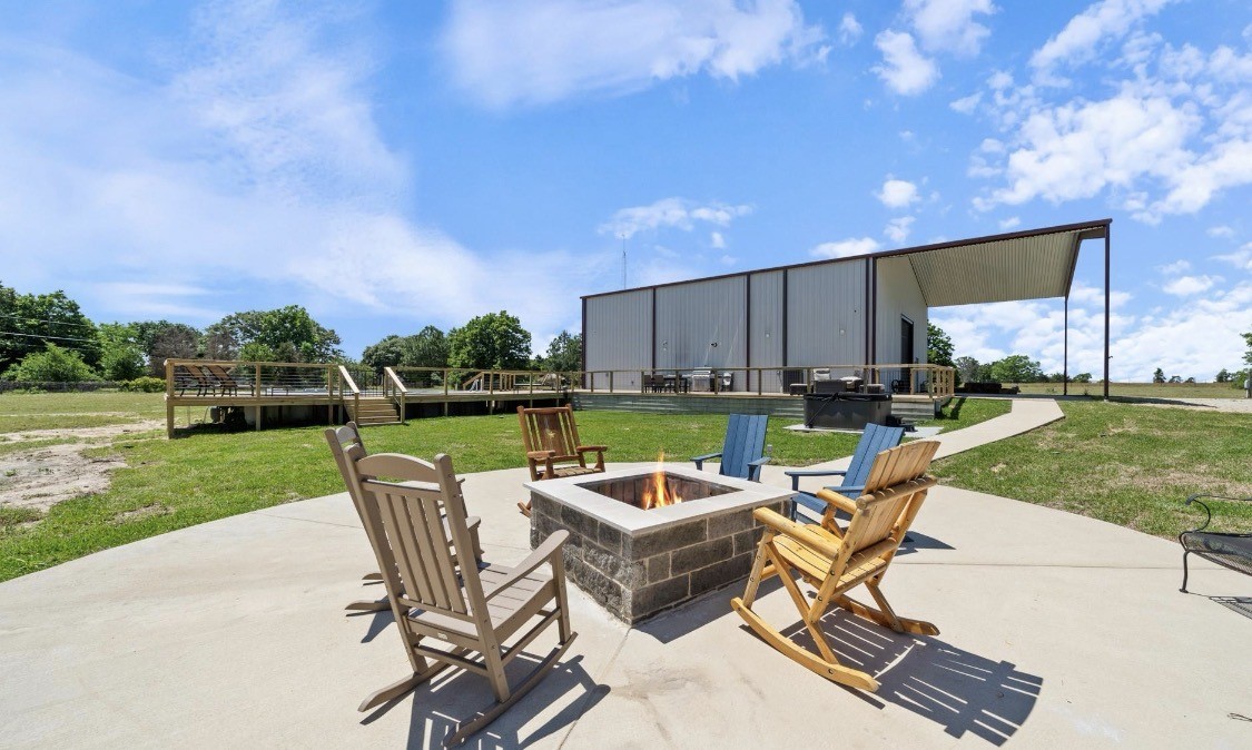 1211 Vz County Road 4418 Canton TX 75103
