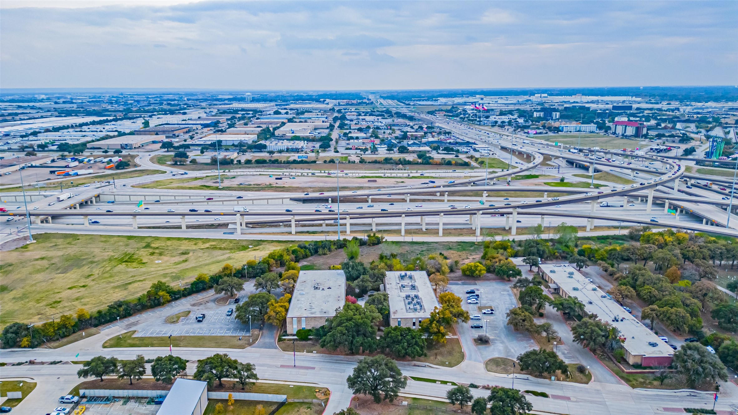 2660 E Lamar Boulevard Arlington TX 76011