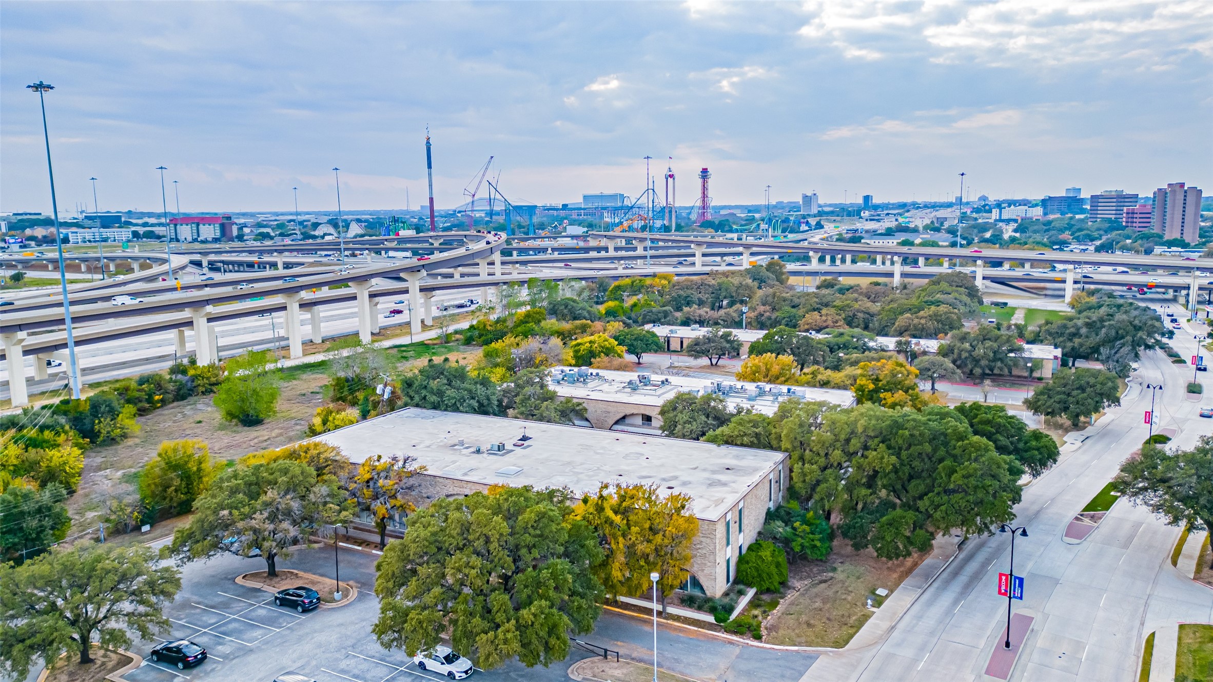 2660 E Lamar Boulevard Arlington TX 76011