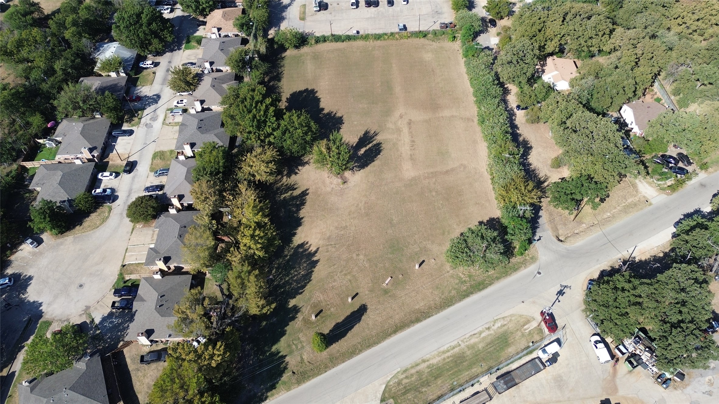 801 Singleton Irving TX 75060