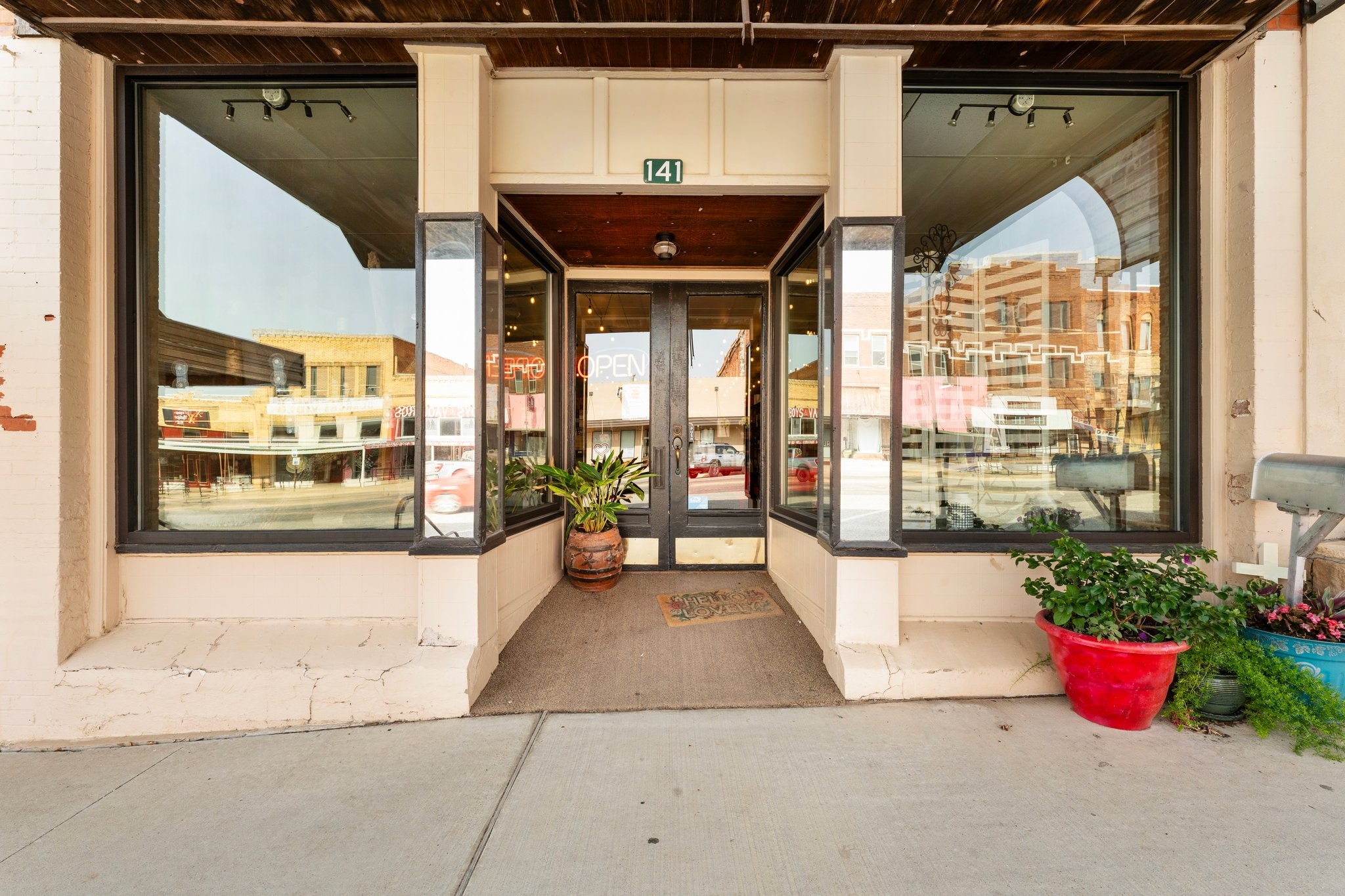 141 N Texas Street De Leon TX 76444