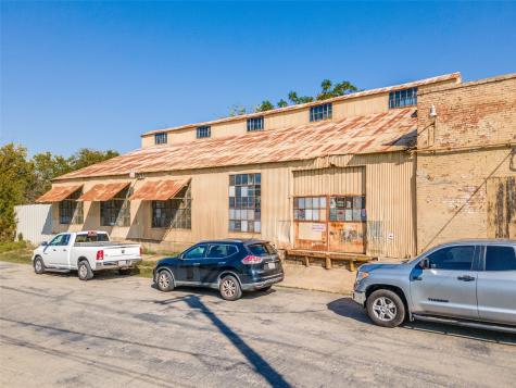 2401 Hickory Street Dallas TX 75215