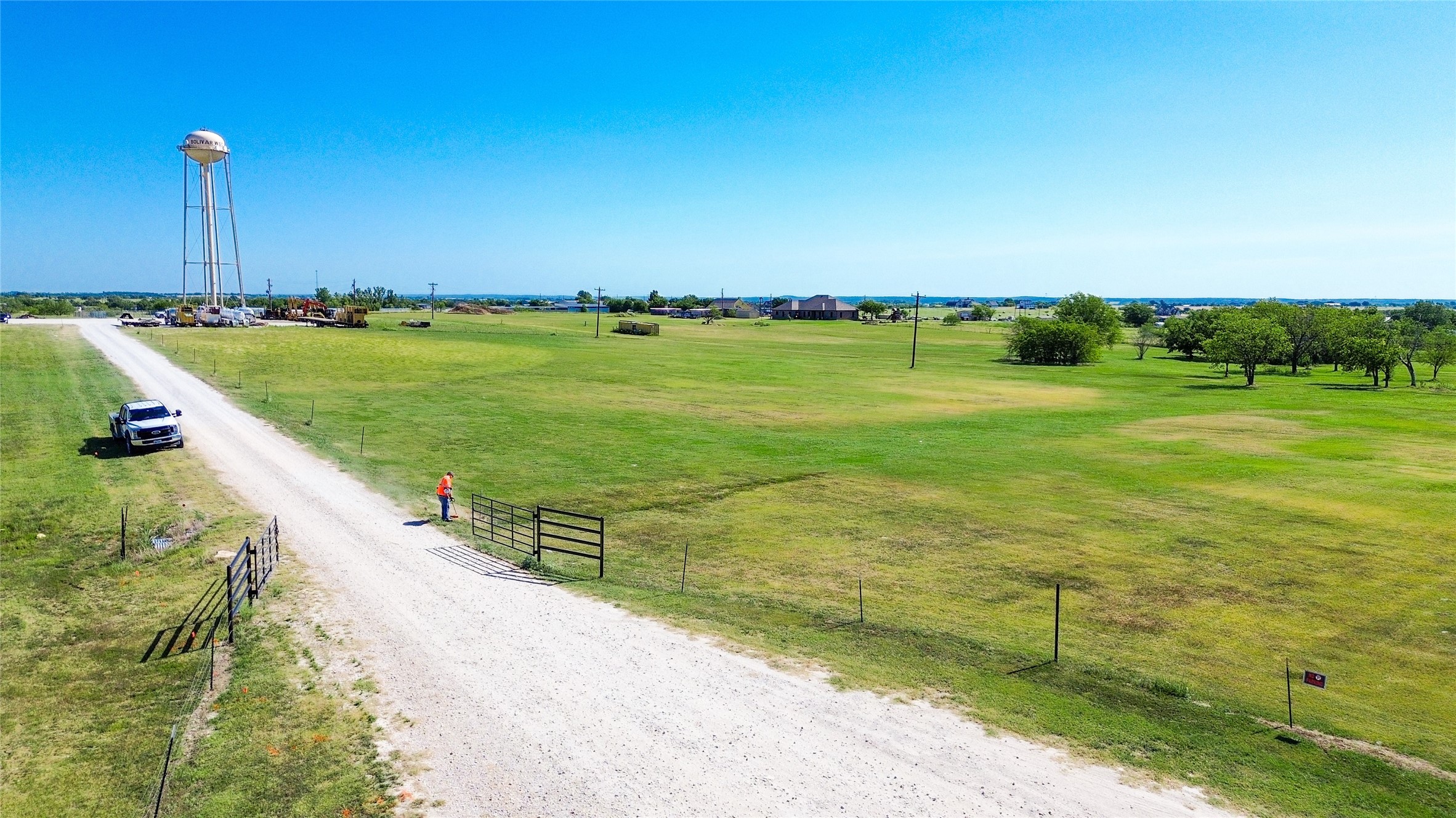 3288 Lois Road E Sanger TX 76266