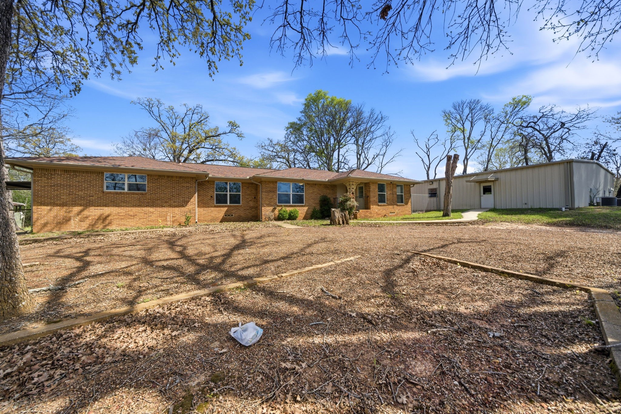 449 Us-175 Eustace TX 75124
