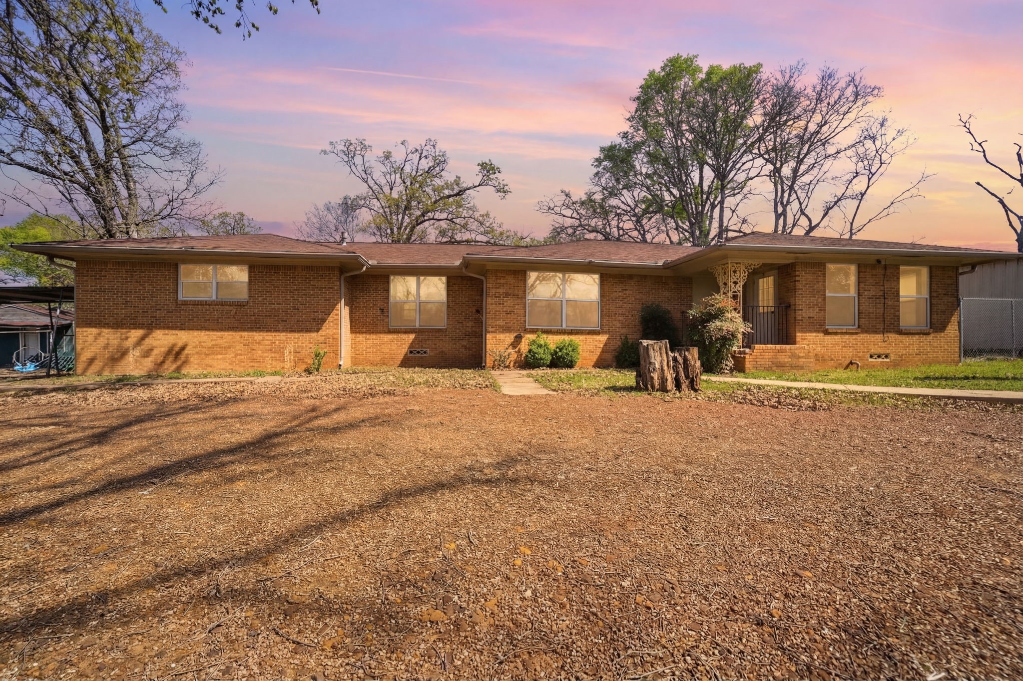 449 Us-175 Eustace TX 75124