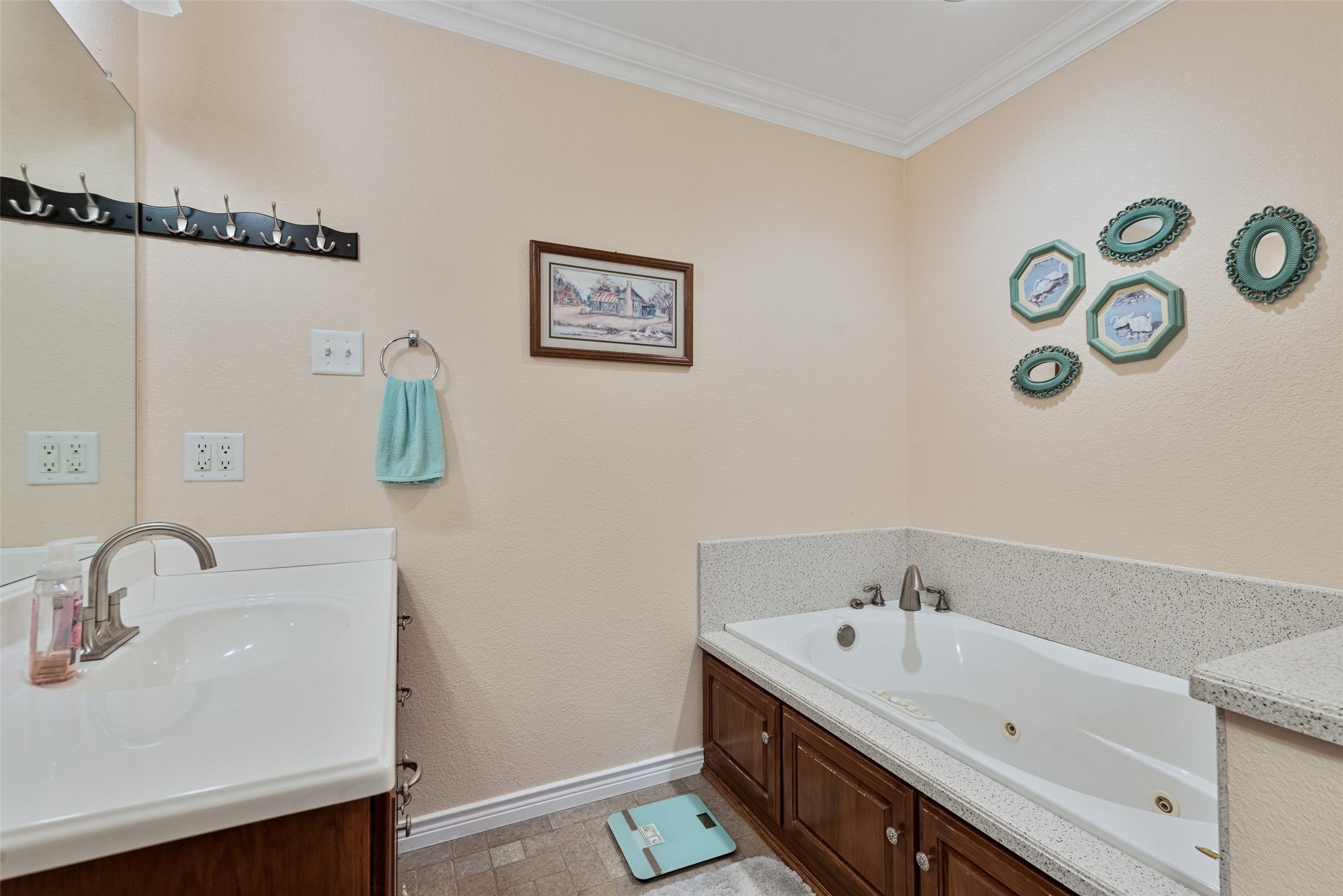 9555 County Road 155 Kaufman TX 75142