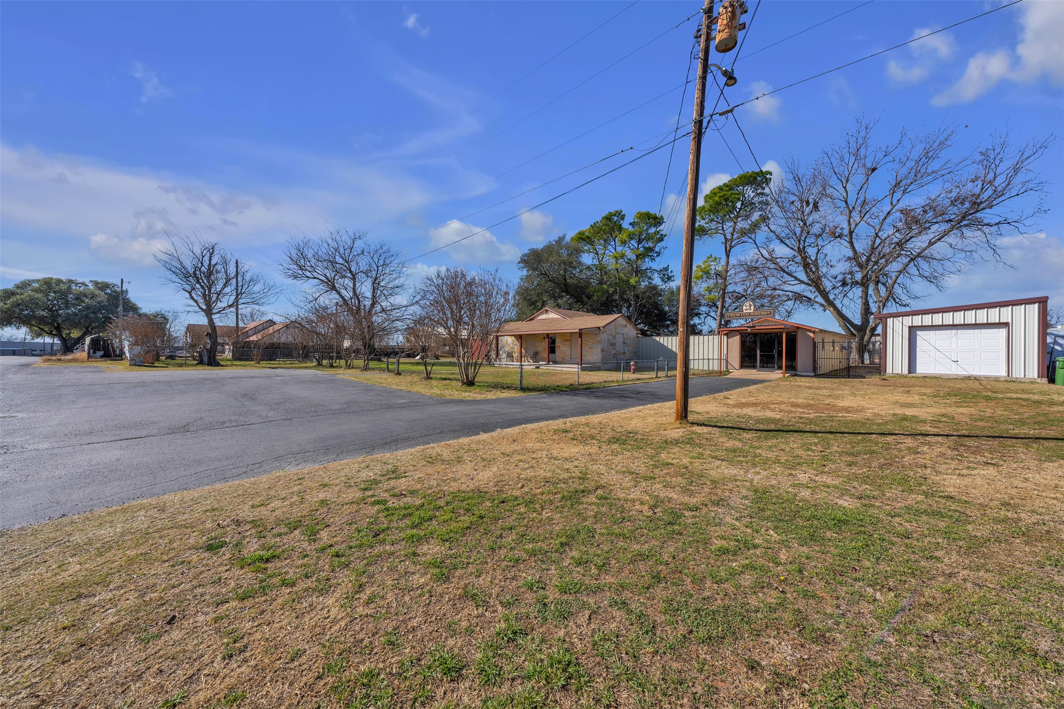 5920- C Walnut Creek Drive Granbury TX 76049