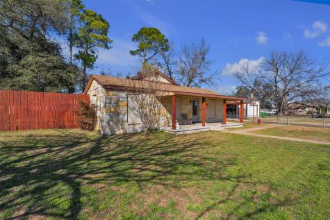 5920- C Walnut Creek Drive Granbury TX 76049