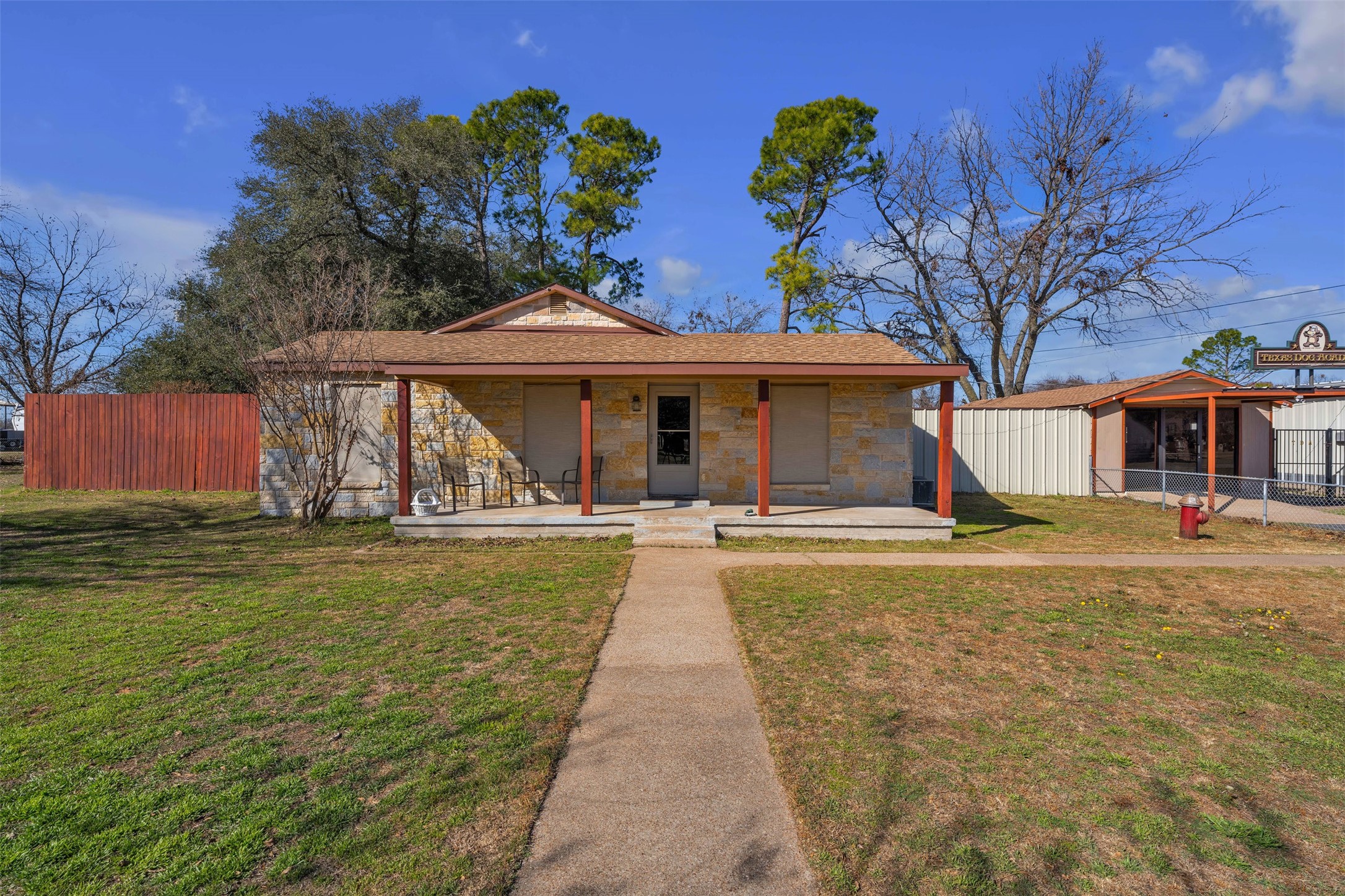5920- C Walnut Creek Drive Granbury TX 76049