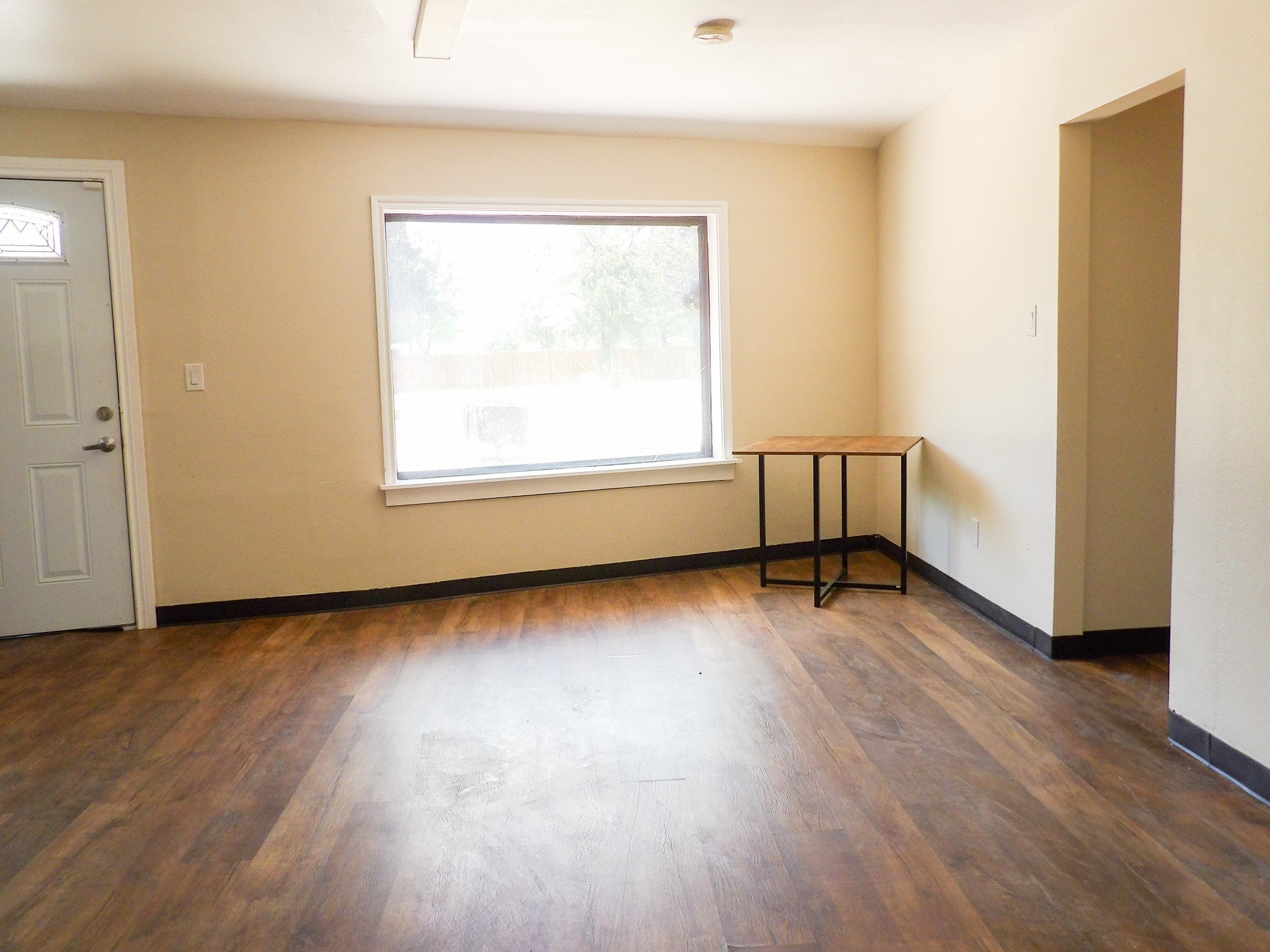 4373 S Hampton Road Dallas TX 75232