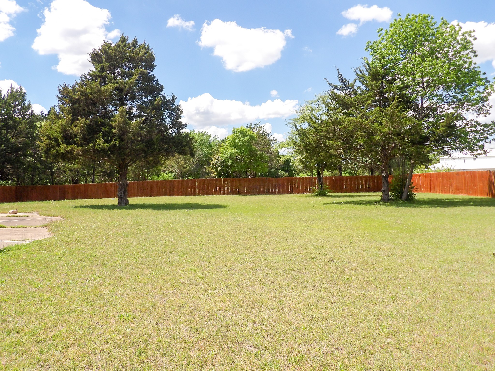4373 S Hampton Road Dallas TX 75232