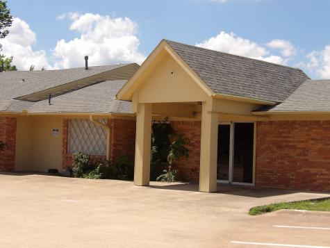 4373 S Hampton Road Dallas TX 75232