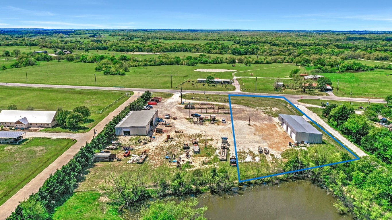 23350 Us Highway 377 Whitesboro TX 76273