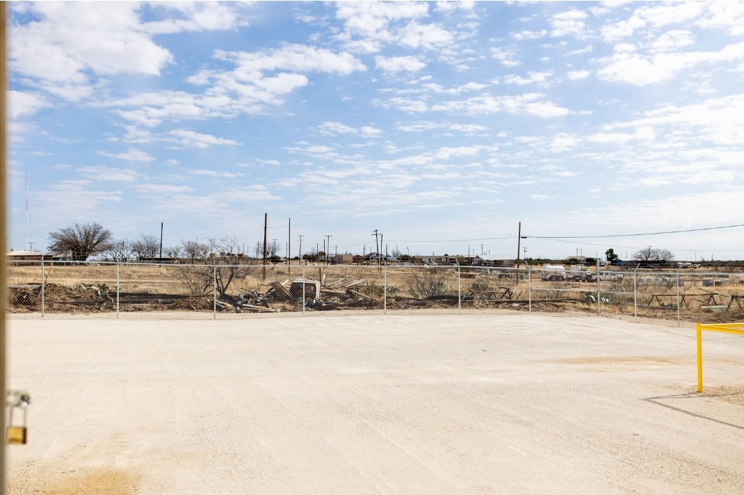 207 S Rex Avenue TX 79733