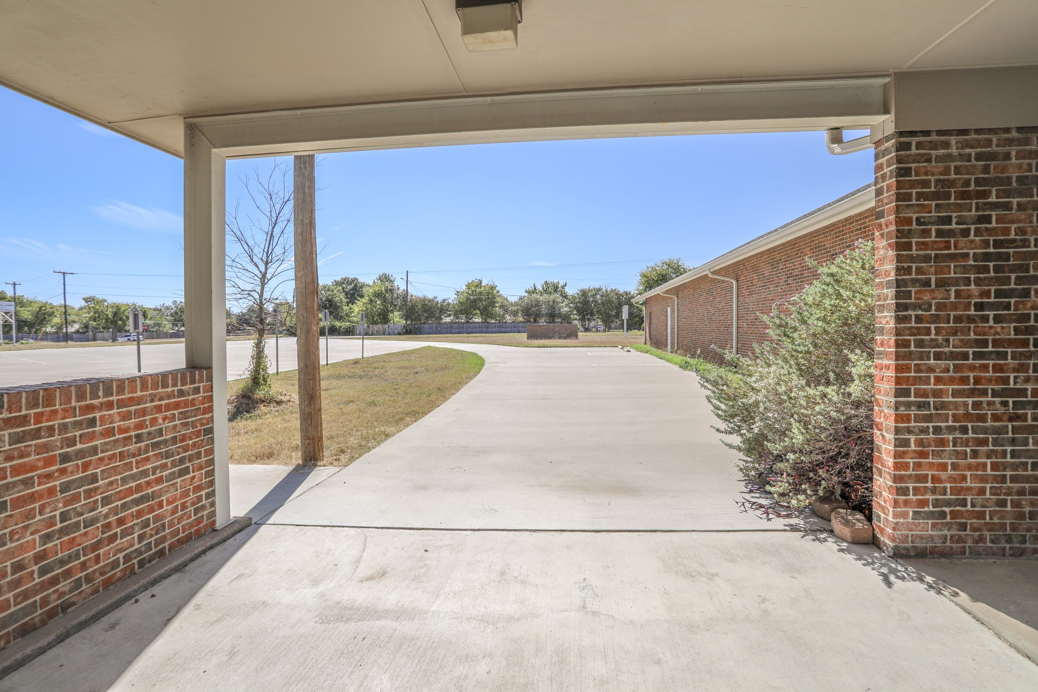 1400 Bean Drive Crowley TX 76036