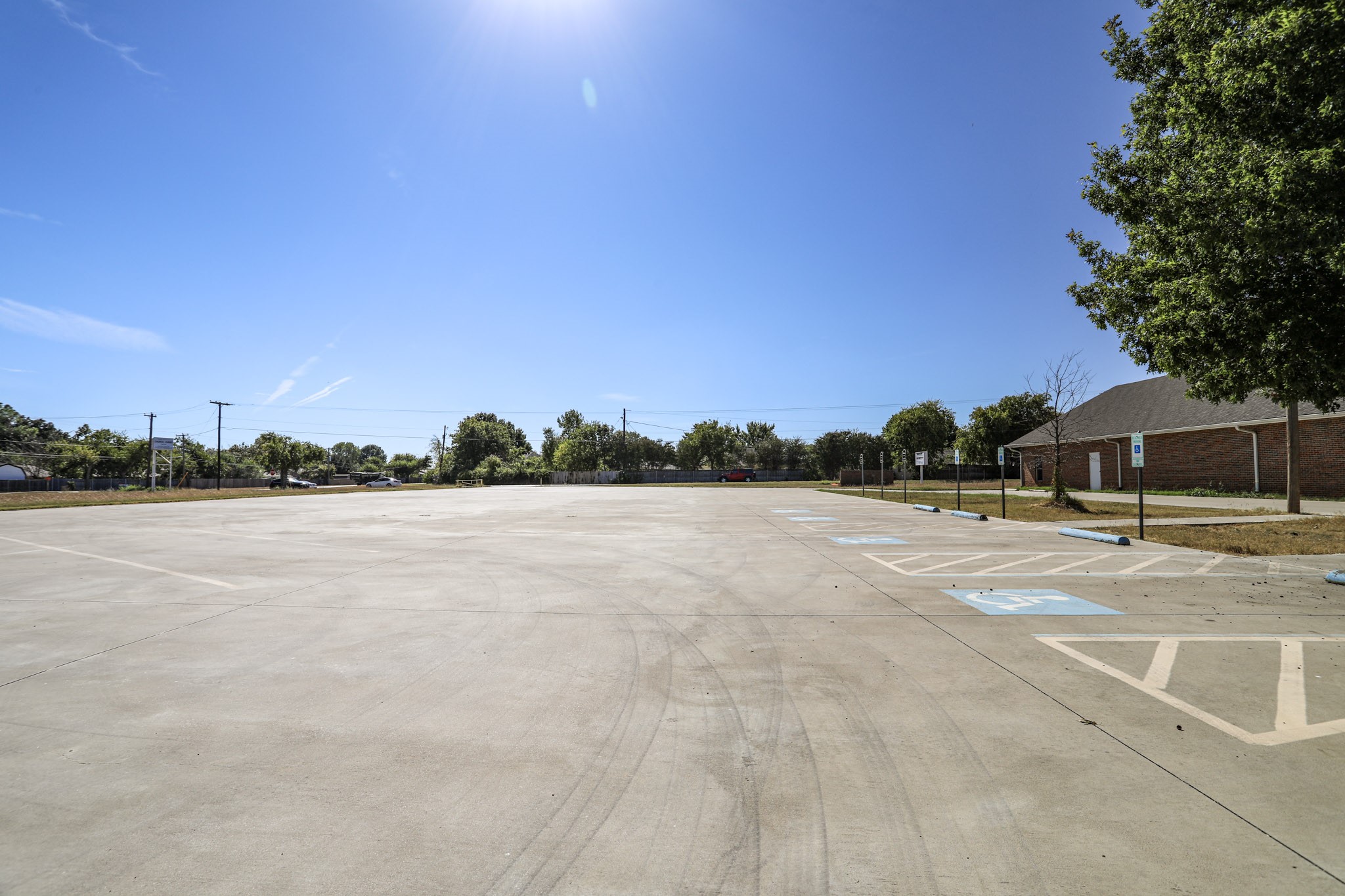 1400 Bean Drive Crowley TX 76036