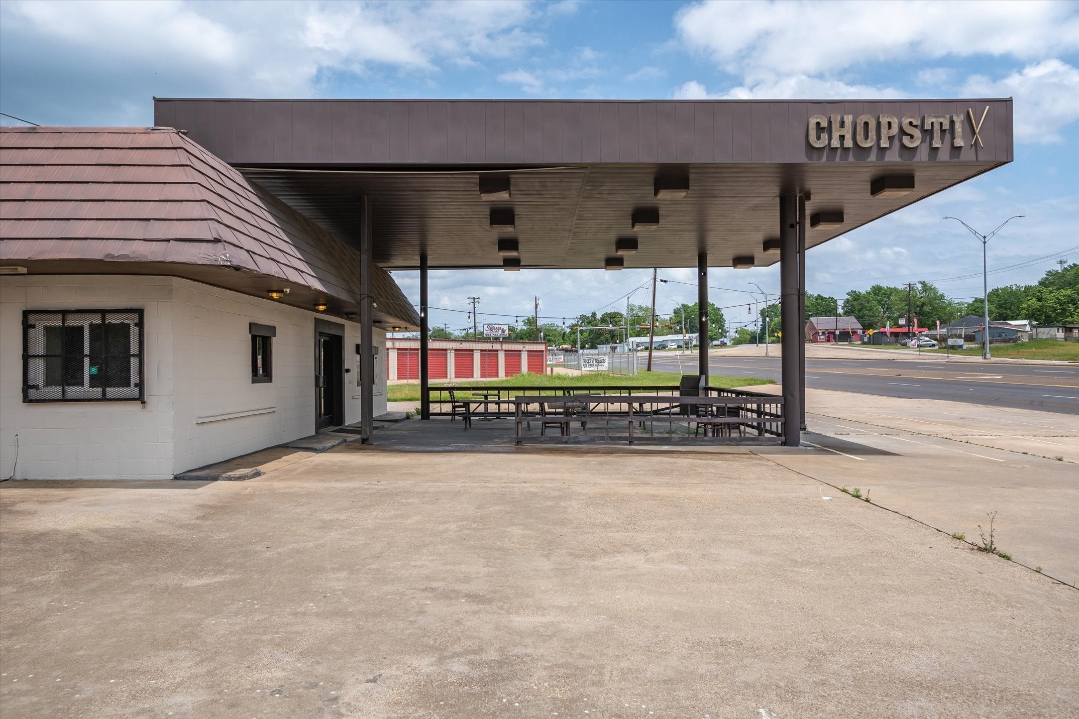 1907 W Oak Street Palestine TX 75801