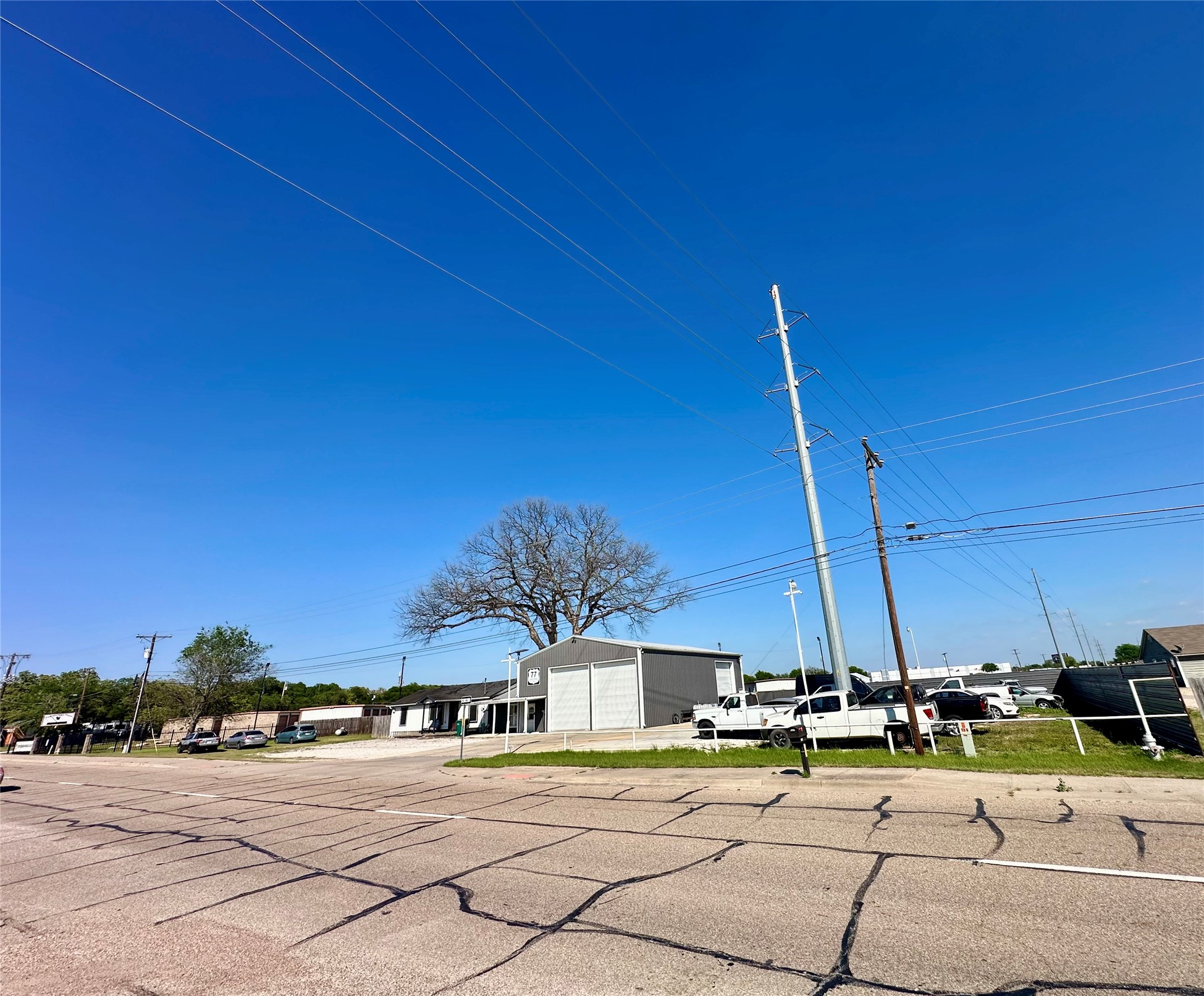 1103 N Lacy Drive Waco TX 76705