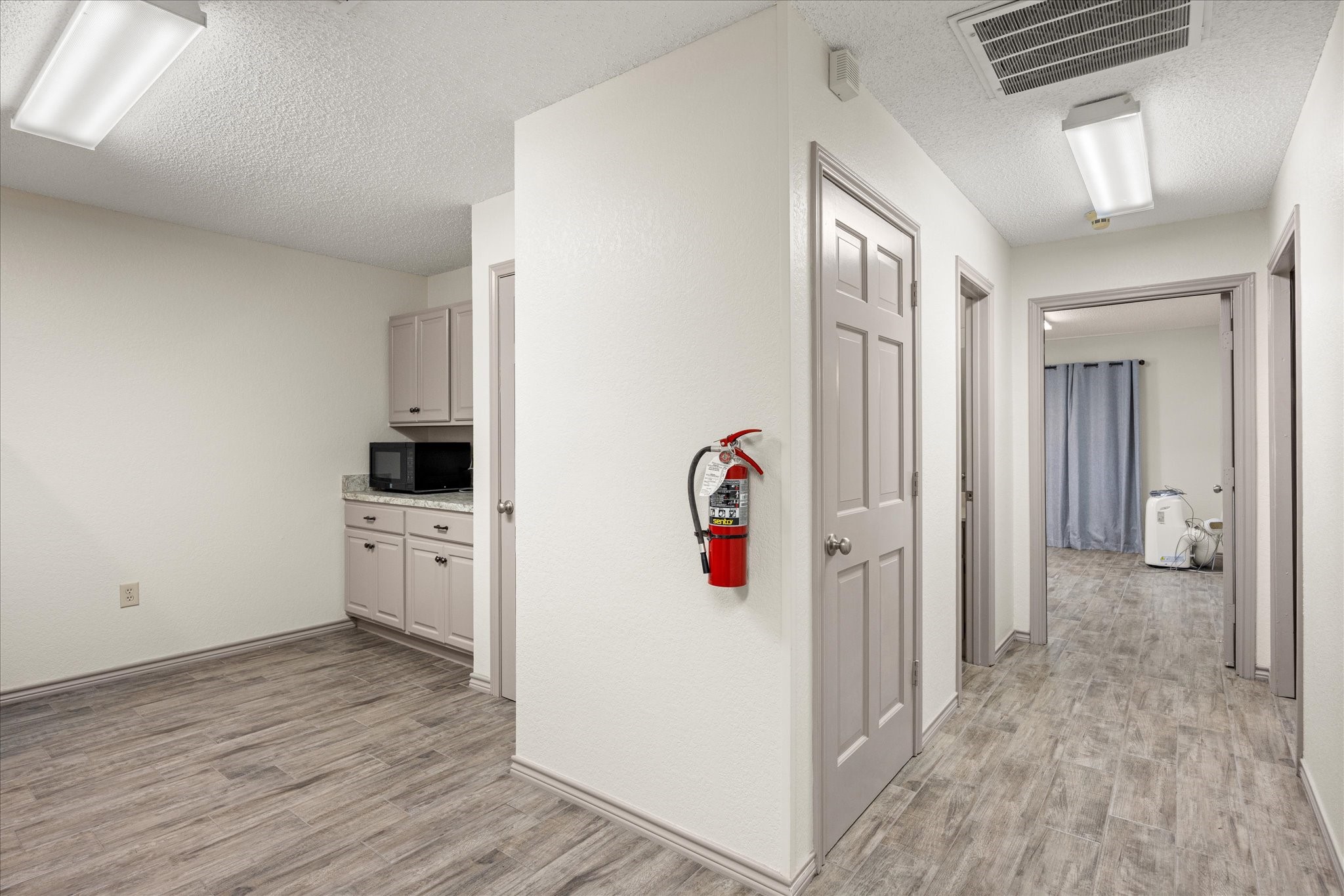 2111 W Us Highway 377 Granbury TX 76048