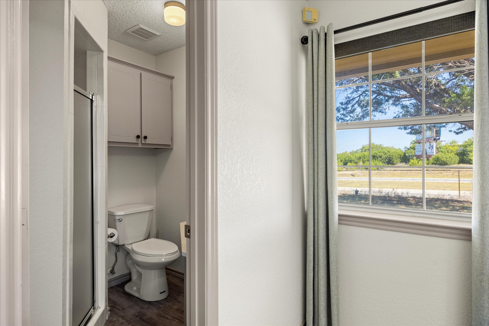 2111 W Us Highway 377 Granbury TX 76048