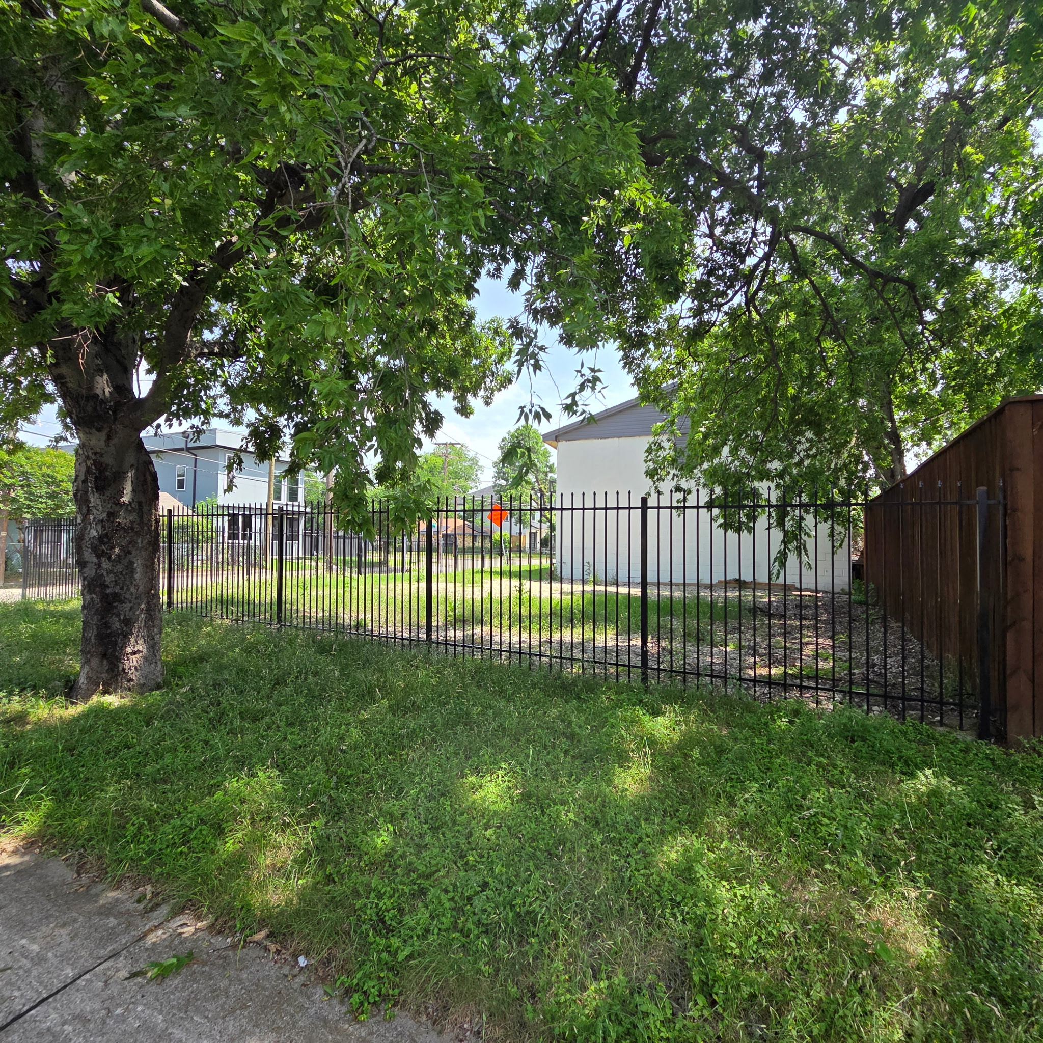 1701 Shaw Street Dallas TX 75212
