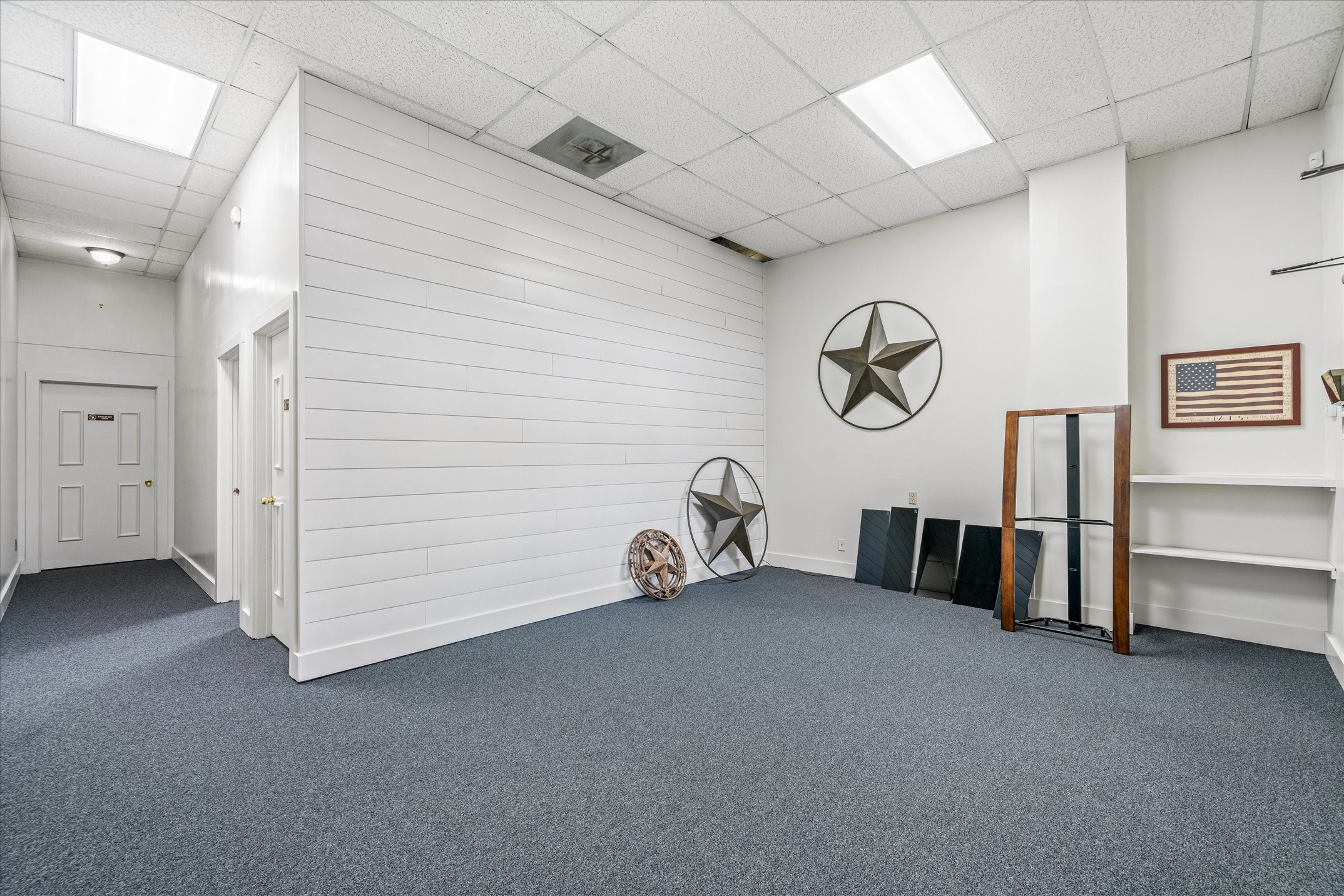 102 E Moore Avenue Terrell TX 75160