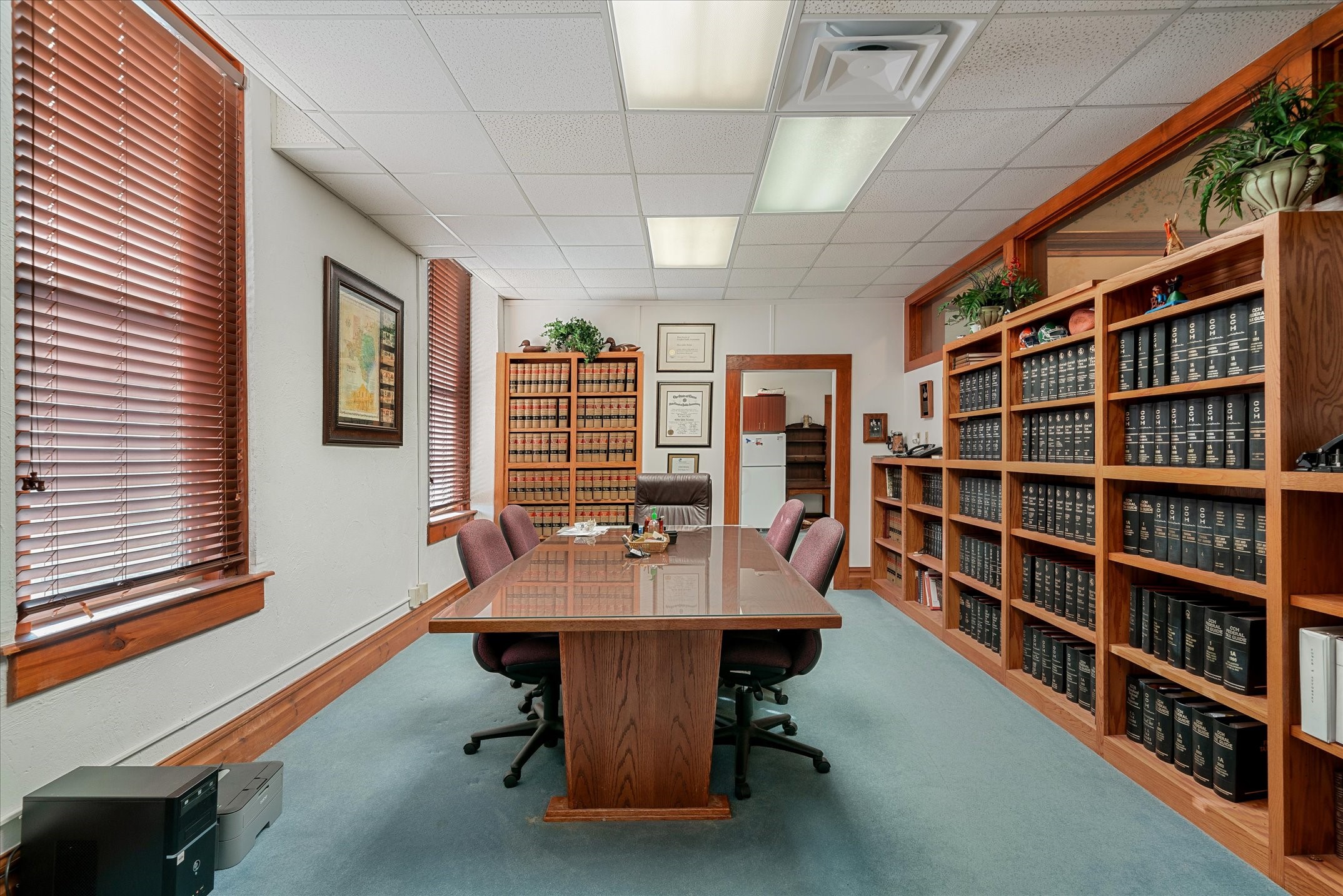 102 E Moore Avenue Terrell TX 75160