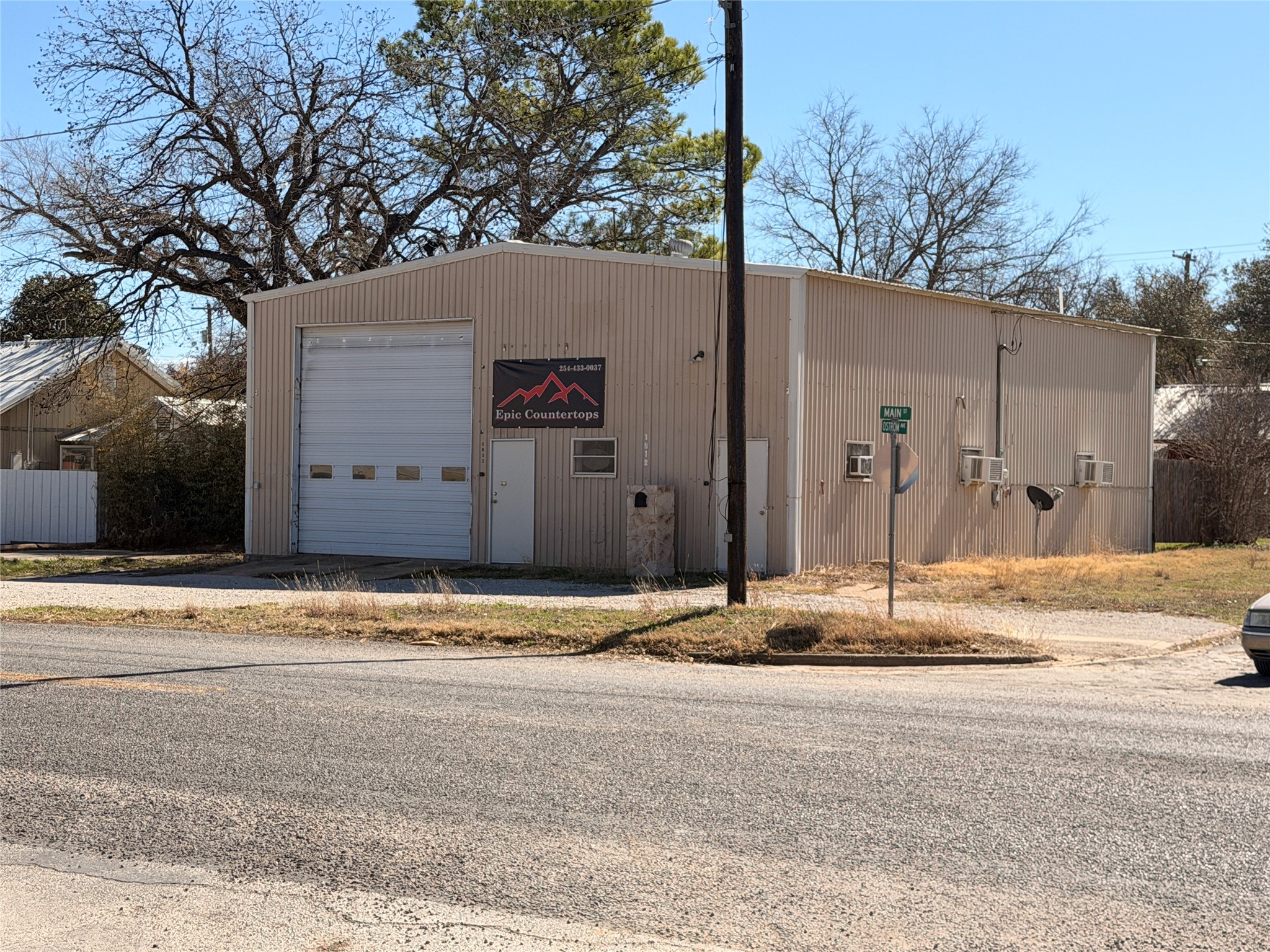 1012 W Main Street Eastland TX 76448