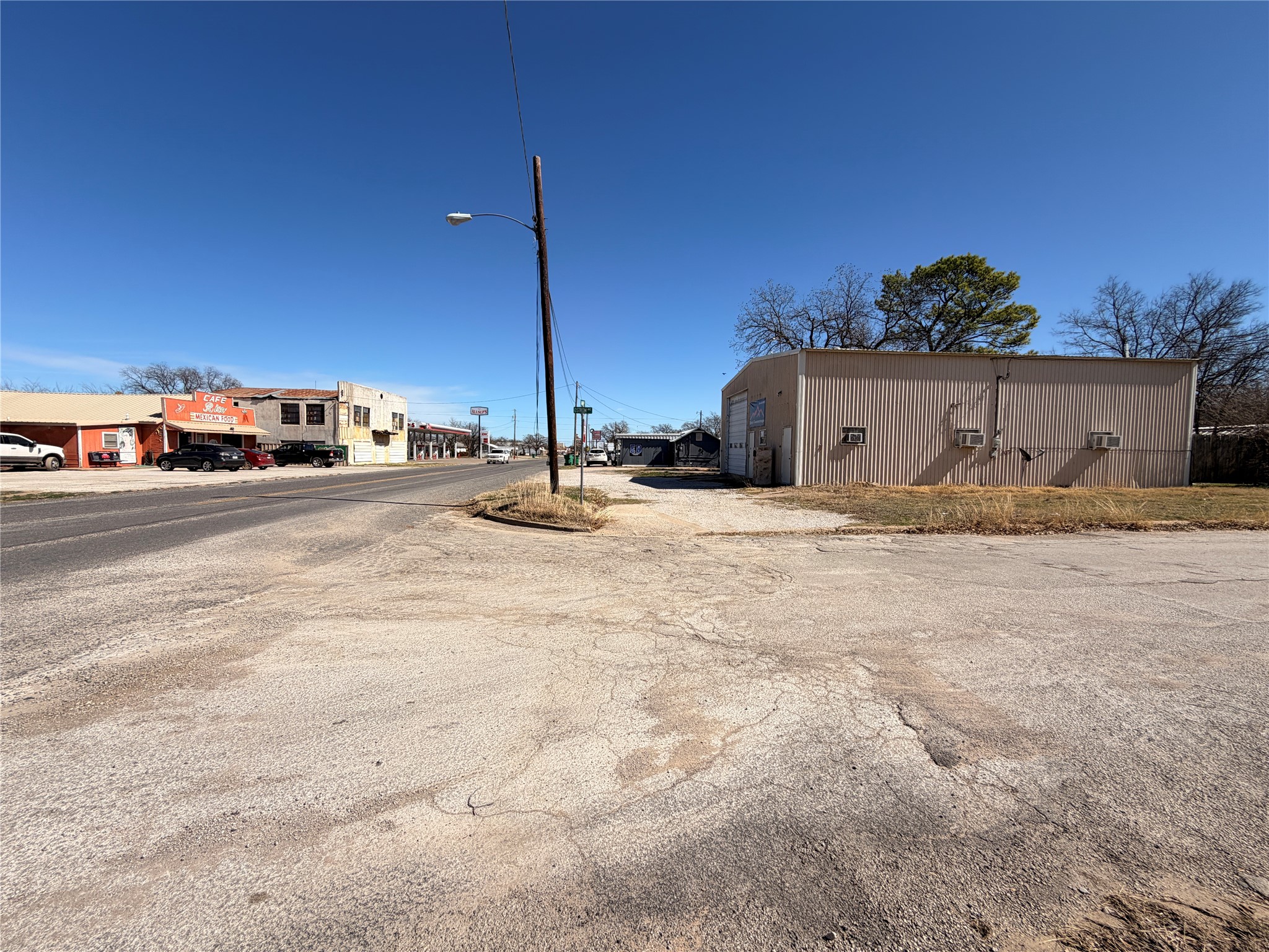 1012 W Main Street Eastland TX 76448