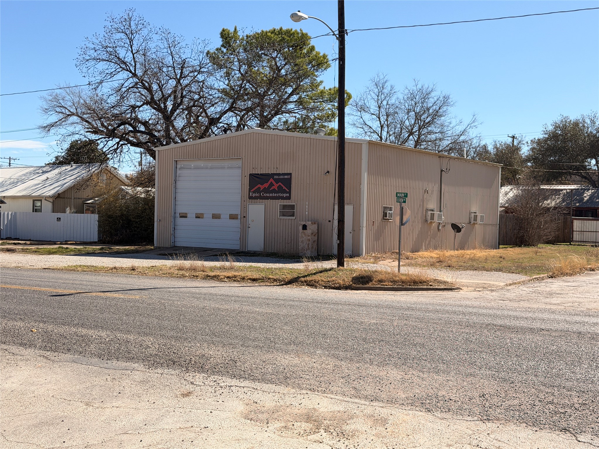 1012 W Main Street Eastland TX 76448