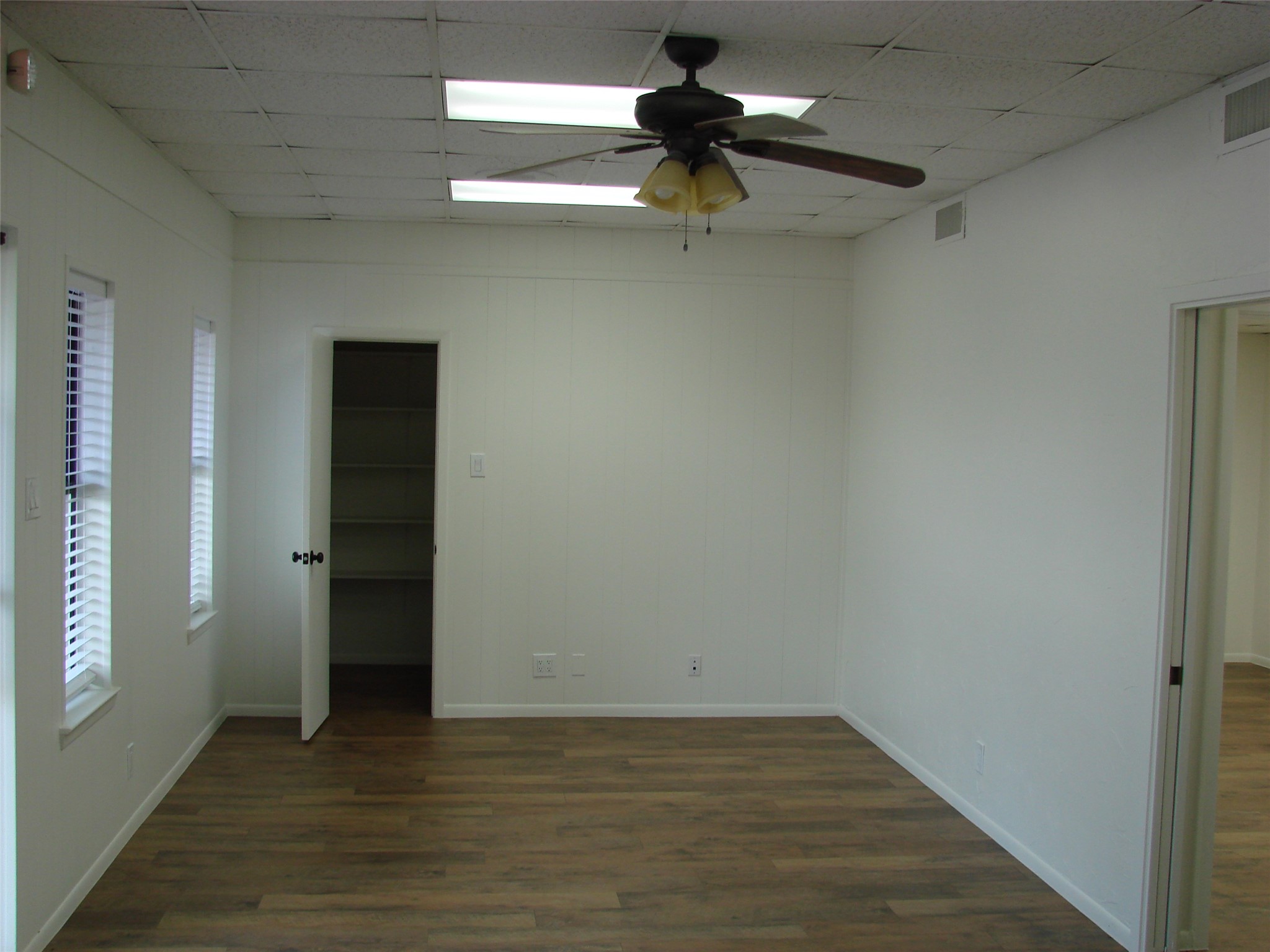 1700 Weaver Gainesville TX 76240